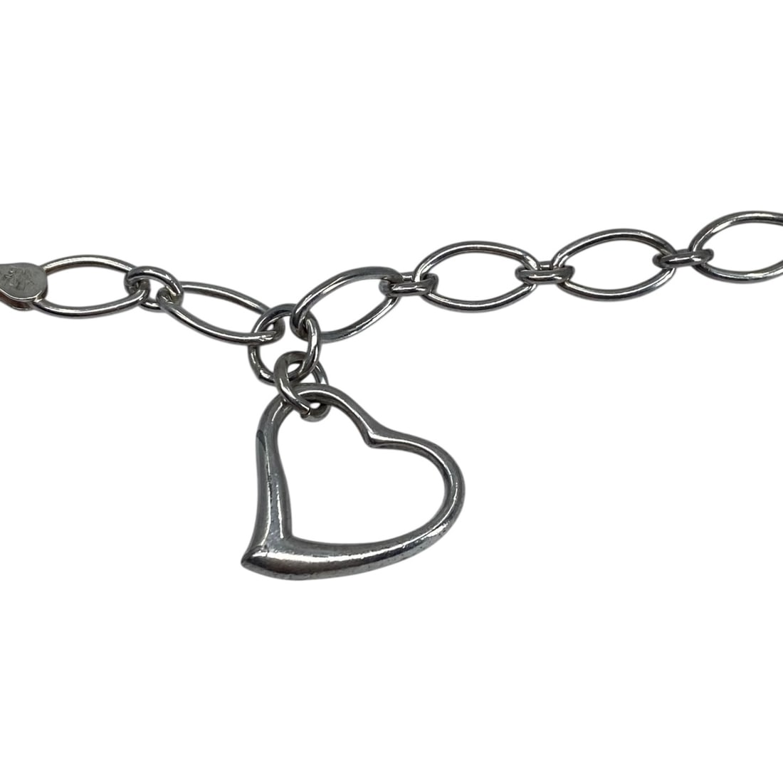Signed Sterling Oval Cable Heart Charm Bracelet 6.75in 9g: Signed Sterling Oval Cable Heart Charm Bracelet 6.75in 9g Engraved 925 Italy, M in a square