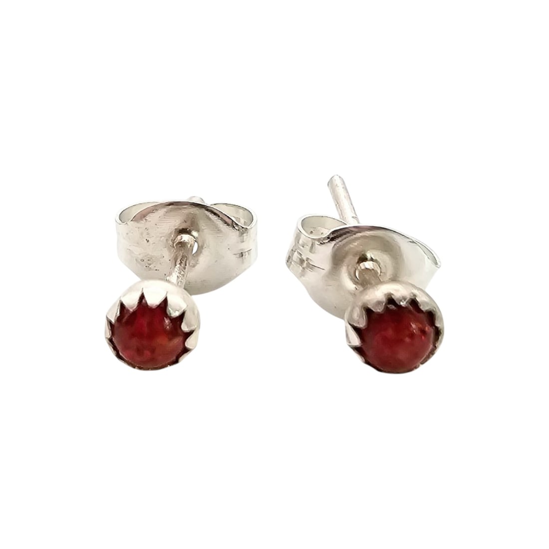 Dorothy Yazzie Navajo OpalSterling Silver Stud Earrings 0.4 G: Dorothy Yazzie Navajo Opal Sterling Silver Stud Earrings 0.4 G