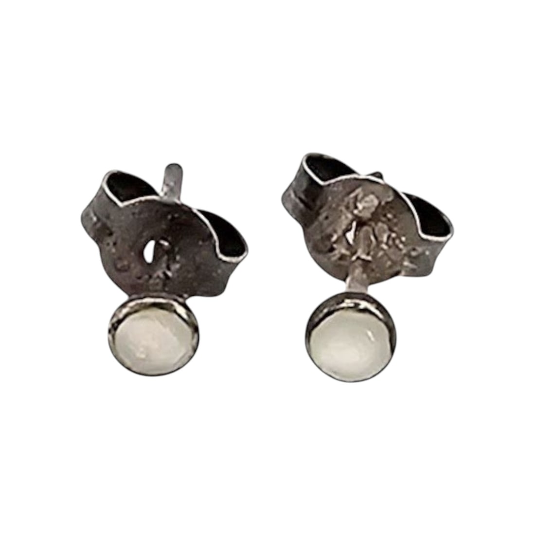 Navajo Mother Of Pearl Sterling Silver Stud Earrings 0.4 G: Navajo Mother of Pearl Sterling Silver Stud Earrings 0.4 G