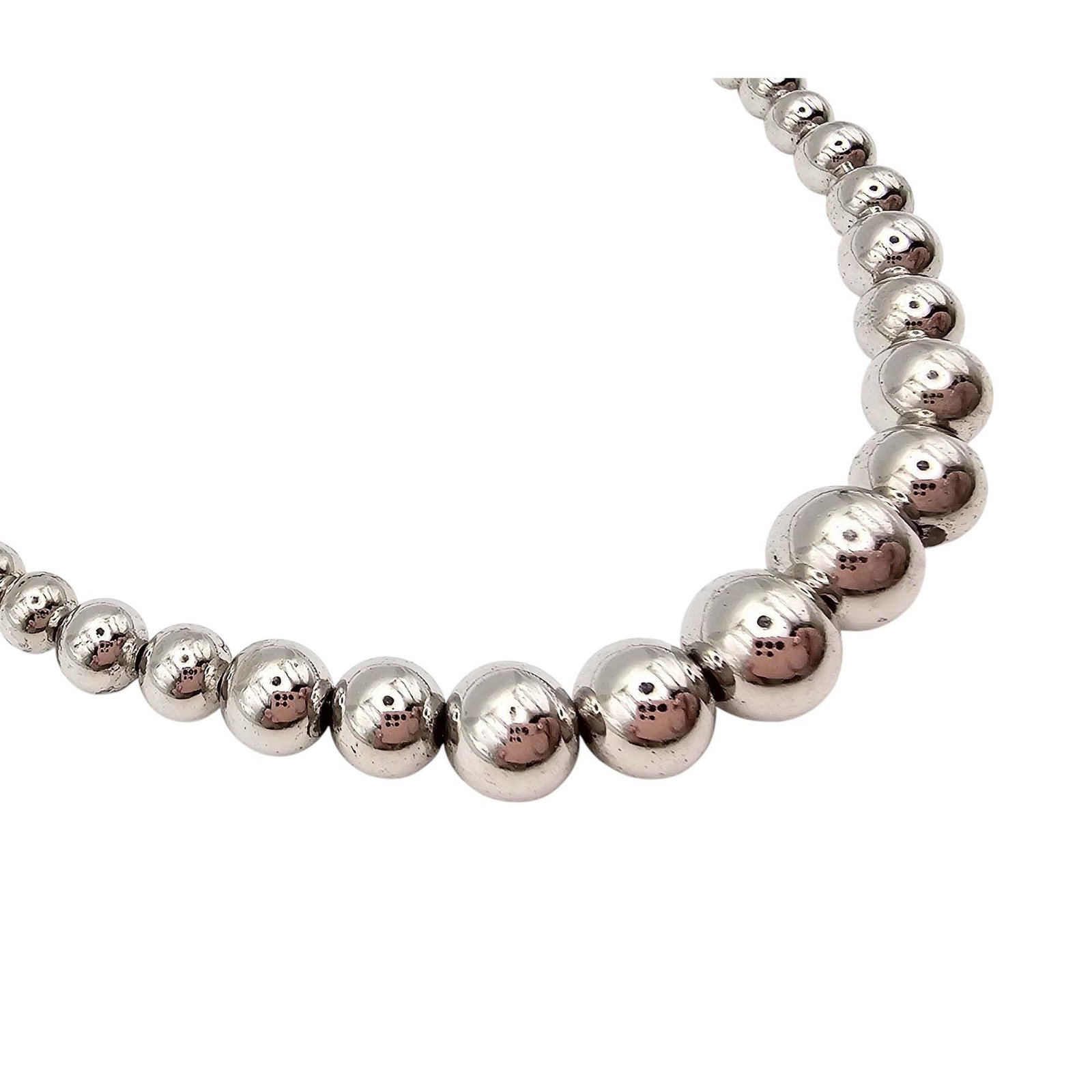 Sterling Silver Bead Necklace 15.4 G: Sterling Silver Bead Necklace 15.4 G