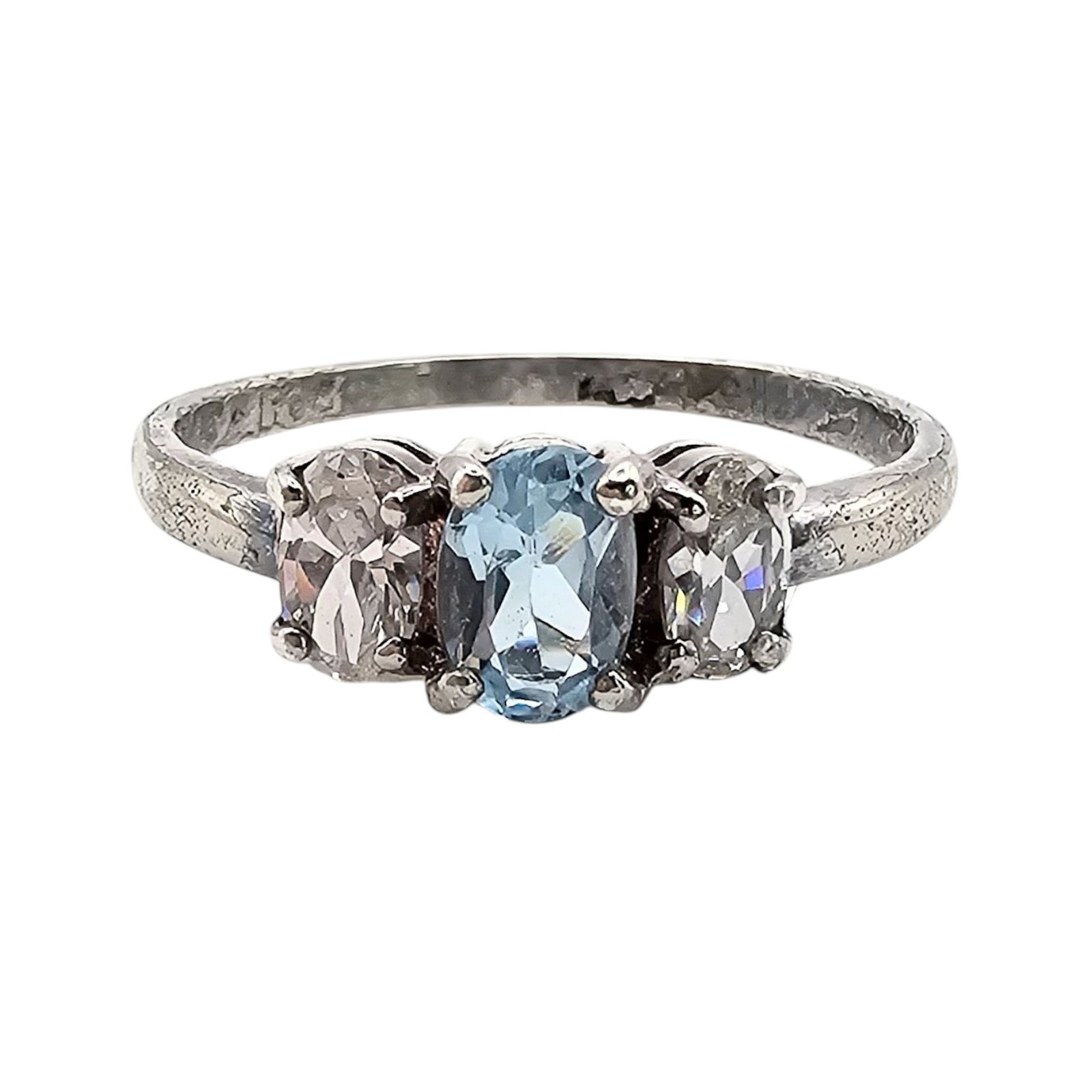 Topaz Sterling Silver Ring Size 7 2.2 G: Topaz Sterling Silver Ring Size 7 2.2 G
