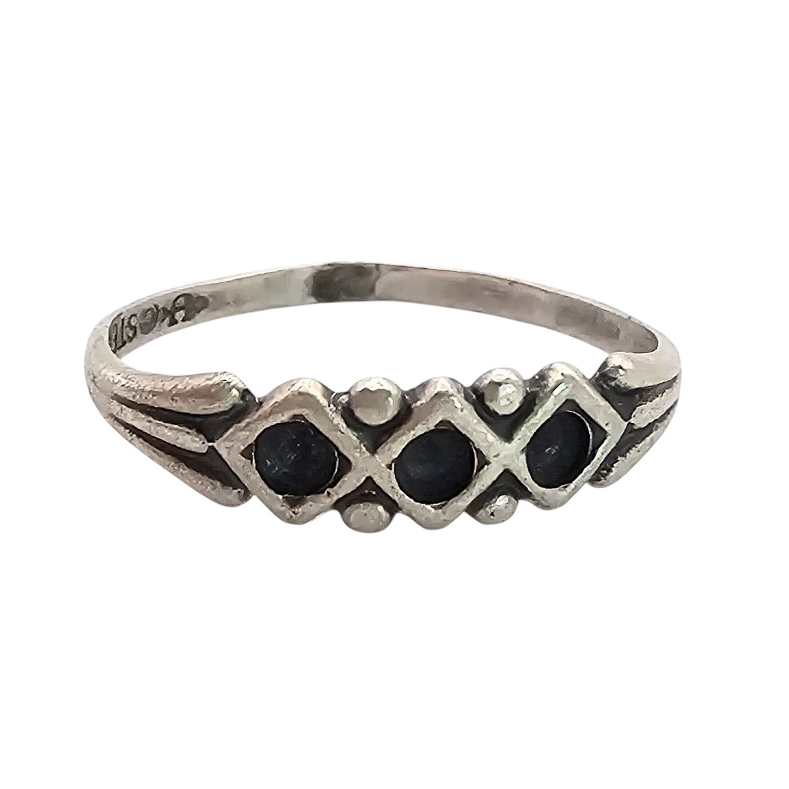 Uncas Sterling Silver Ring Size 4.5 0.7 G: Uncas Sterling Silver Ring Size 4.5 0.7 G