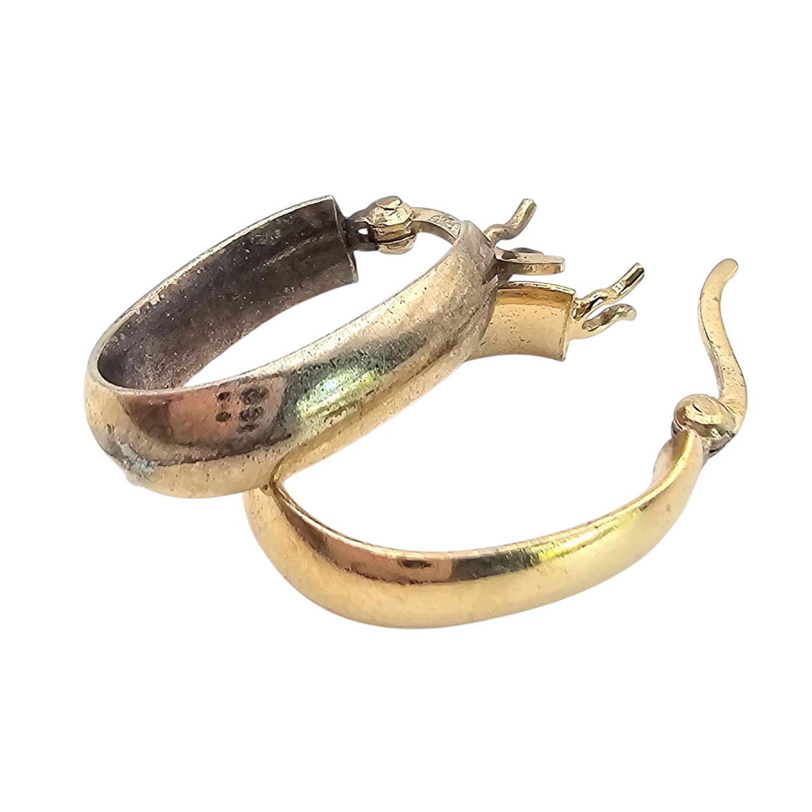 Gold Over Sterling Silver Hoop Earrings 3.1 G: Gold Over Sterling Silver Hoop Earrings 3.1 G