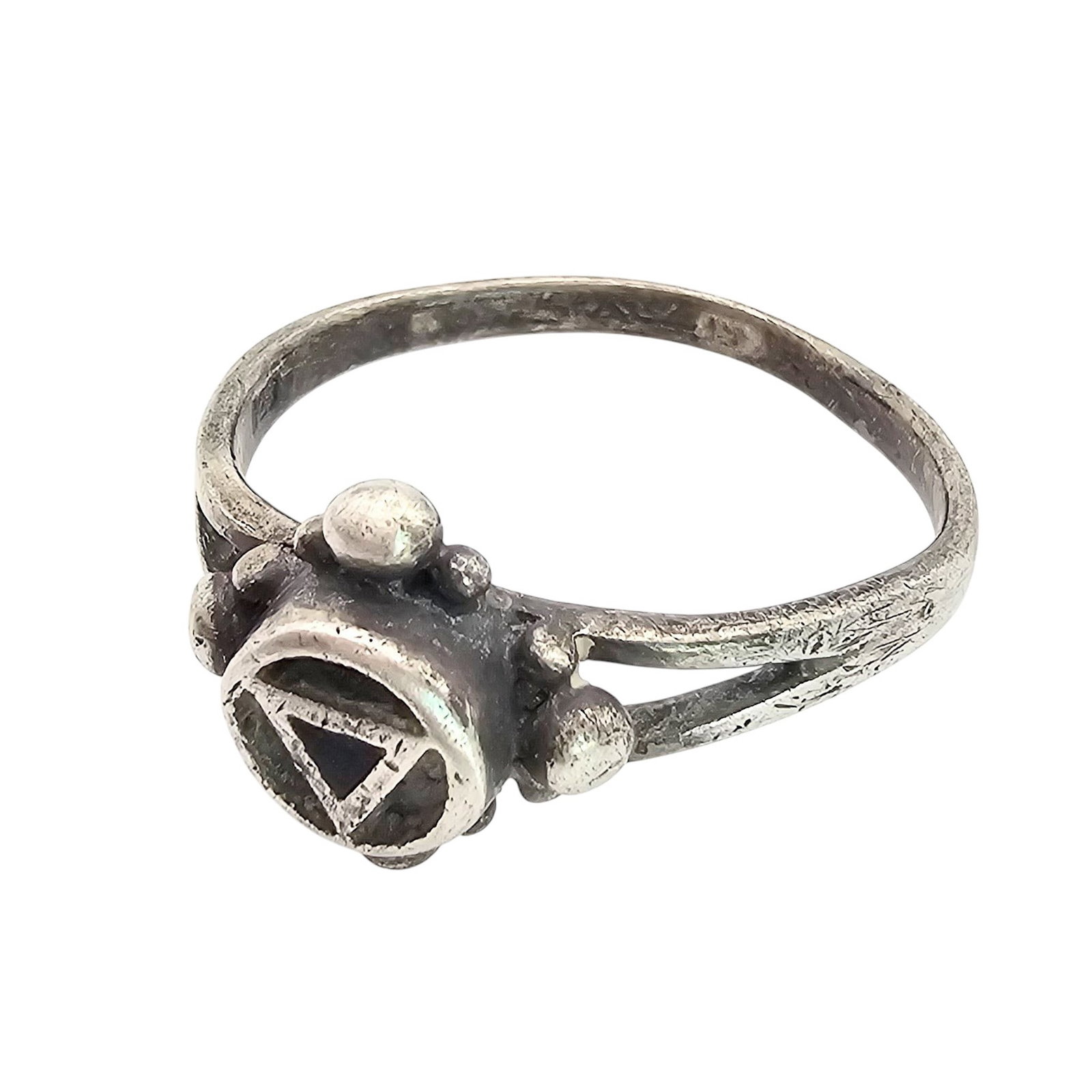 Sterling Silver Ring Size 7.5 2.8 G - 3