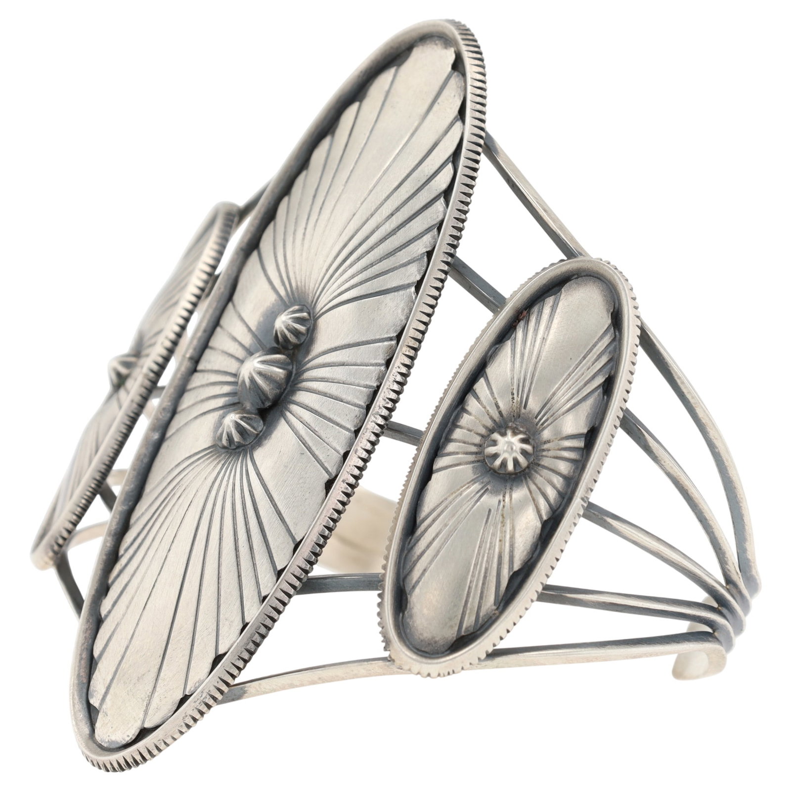 Running Bear Plain Silver Cuff Bracelet - 2