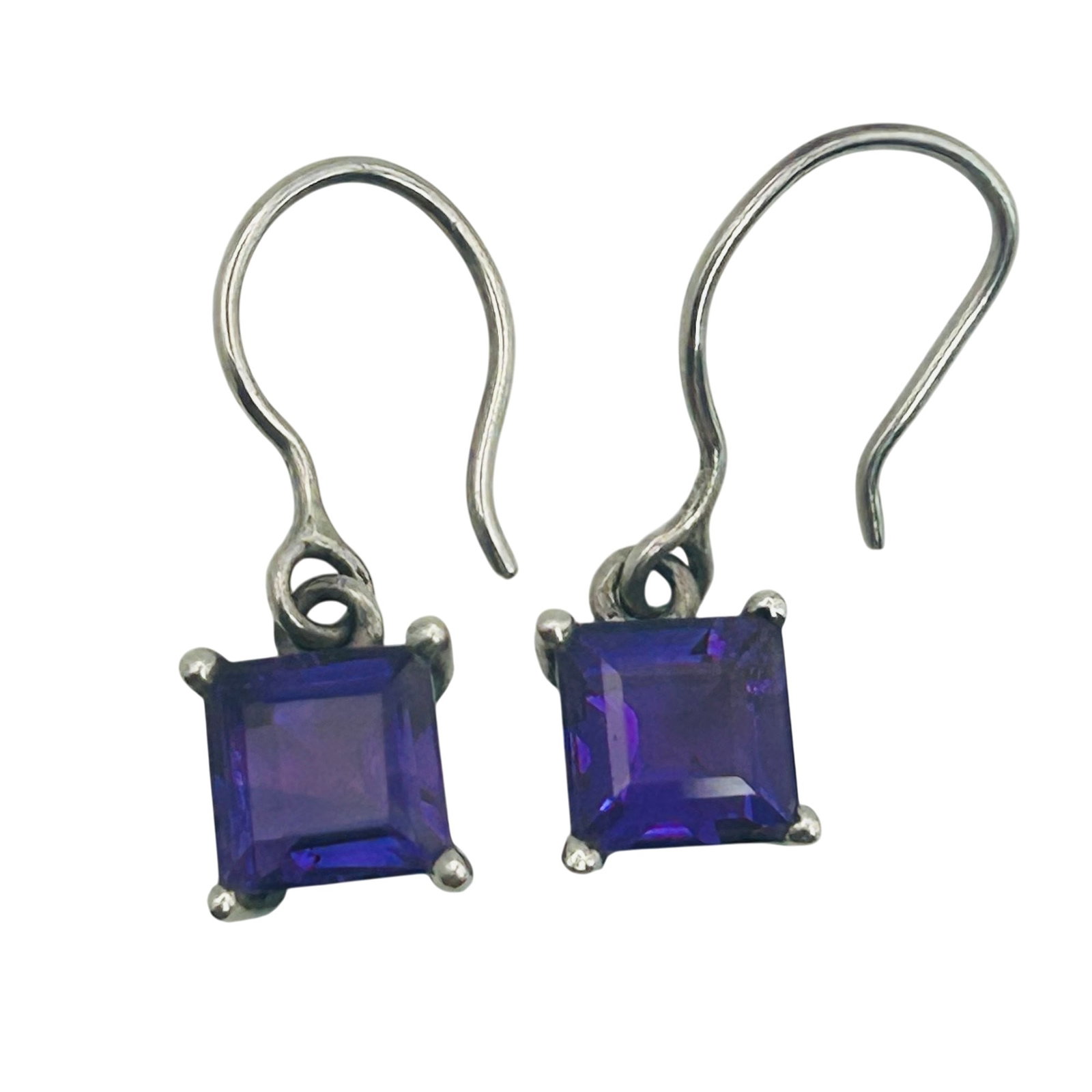 Sterling Amethyst Hook Back Earrings: Sterling amethyst hook back earrings. 2.3g