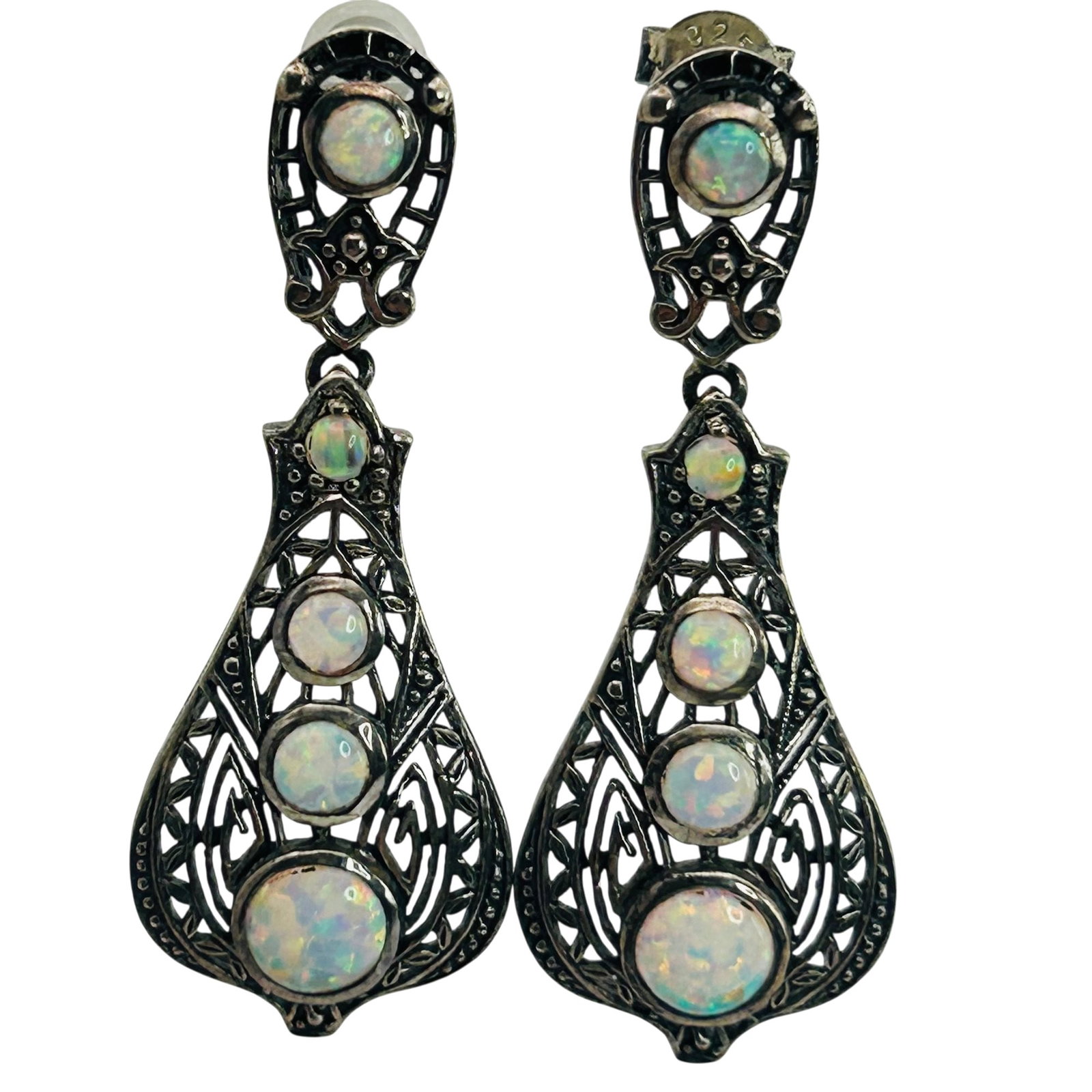 Sterling Opal Filigree Stud Earrings: Sterling Opal filigree stud earrings. 4.0g