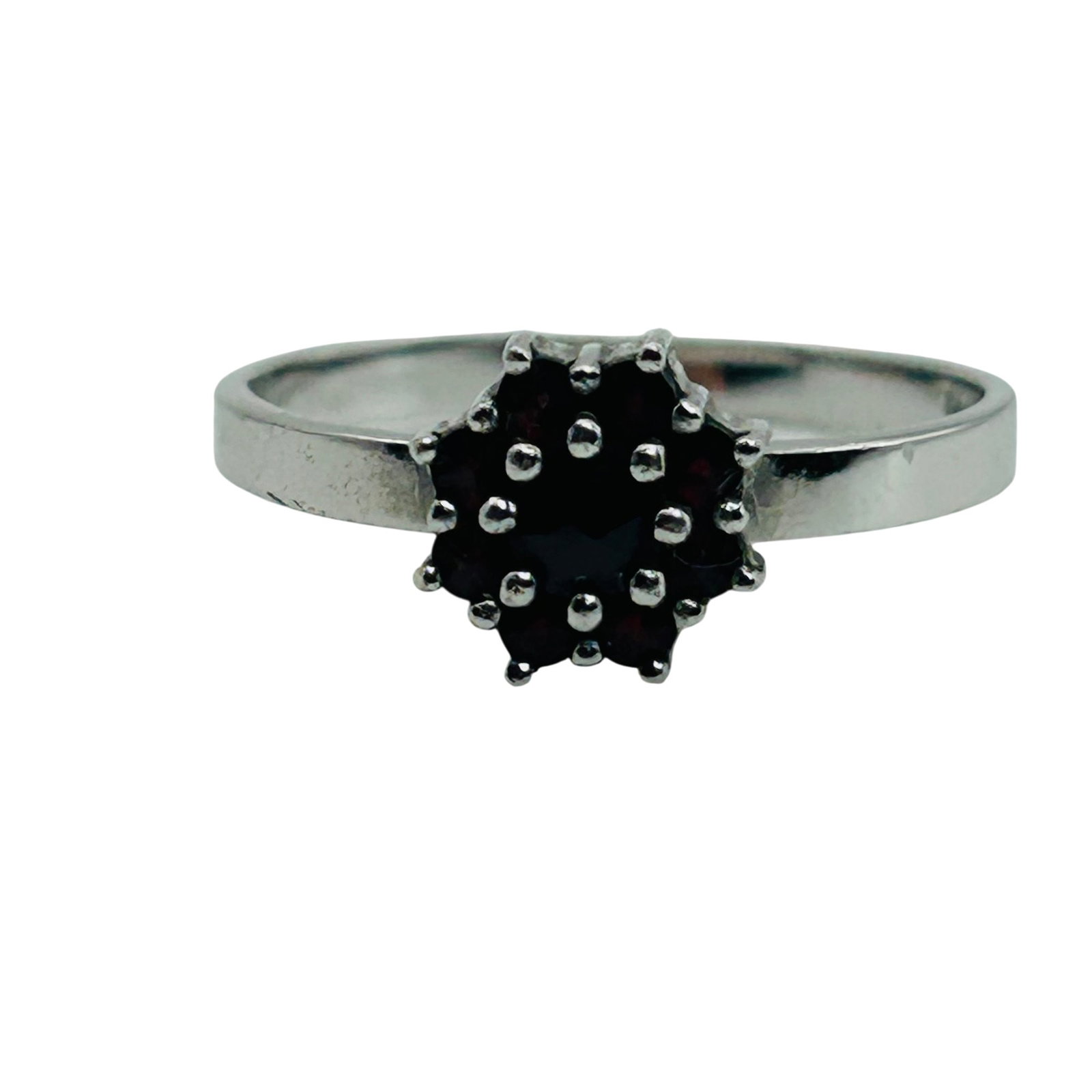 Sterling Garnet Ring Size 7 (1 of 8)