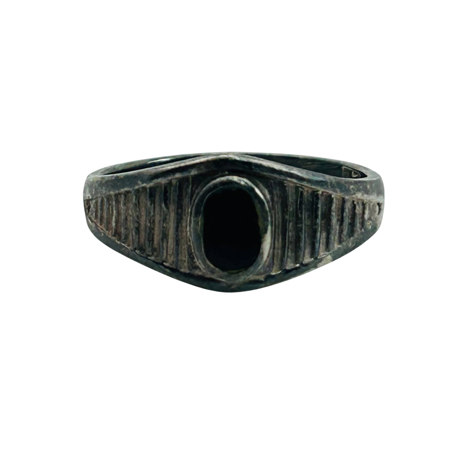 Sterling Onyx Ring Size 5.5: Sterling onyx ring size 5.5. 2.1g