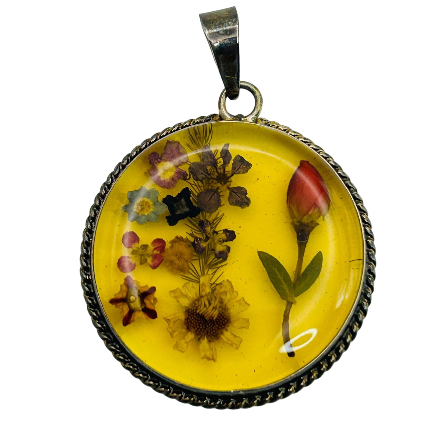 ATI Mexico Pressed Flower Pendant (1 of 5)