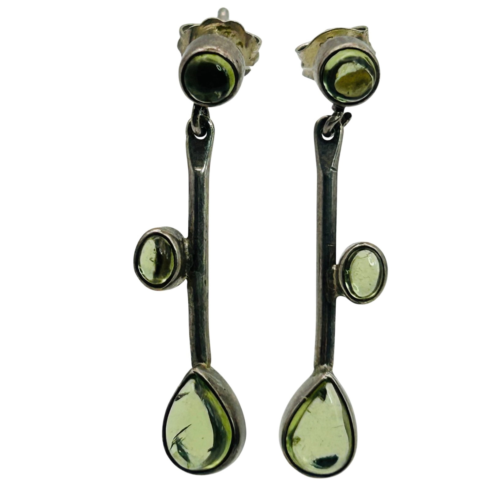 Sterling Peridot Dangle Stud Earrings: Sterling peridot dangle stud earrings. 3.4g