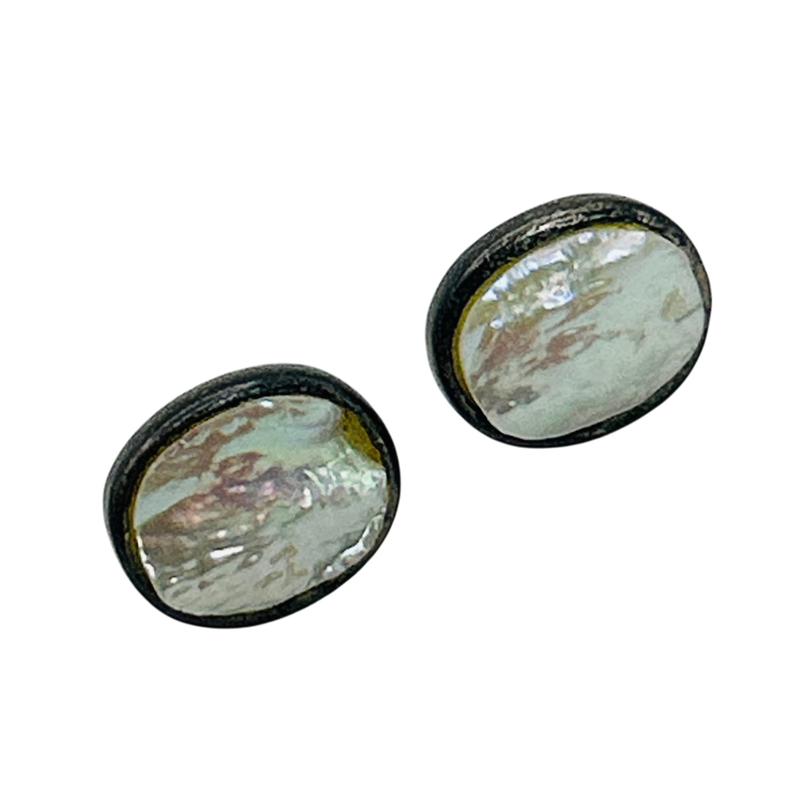 Signed Sterling Mother Of Pearl Earrings: Signed PB Sterling Mother Of Pearl Earrings. 2.3g