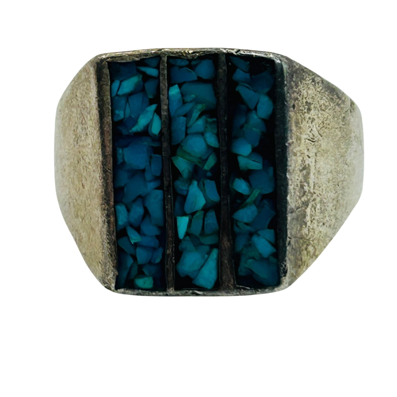 Sterling Crushed Turquoise Ring Size 7.5: Sterling Crushed Turquoise Ring Size 7.5. 9.0g