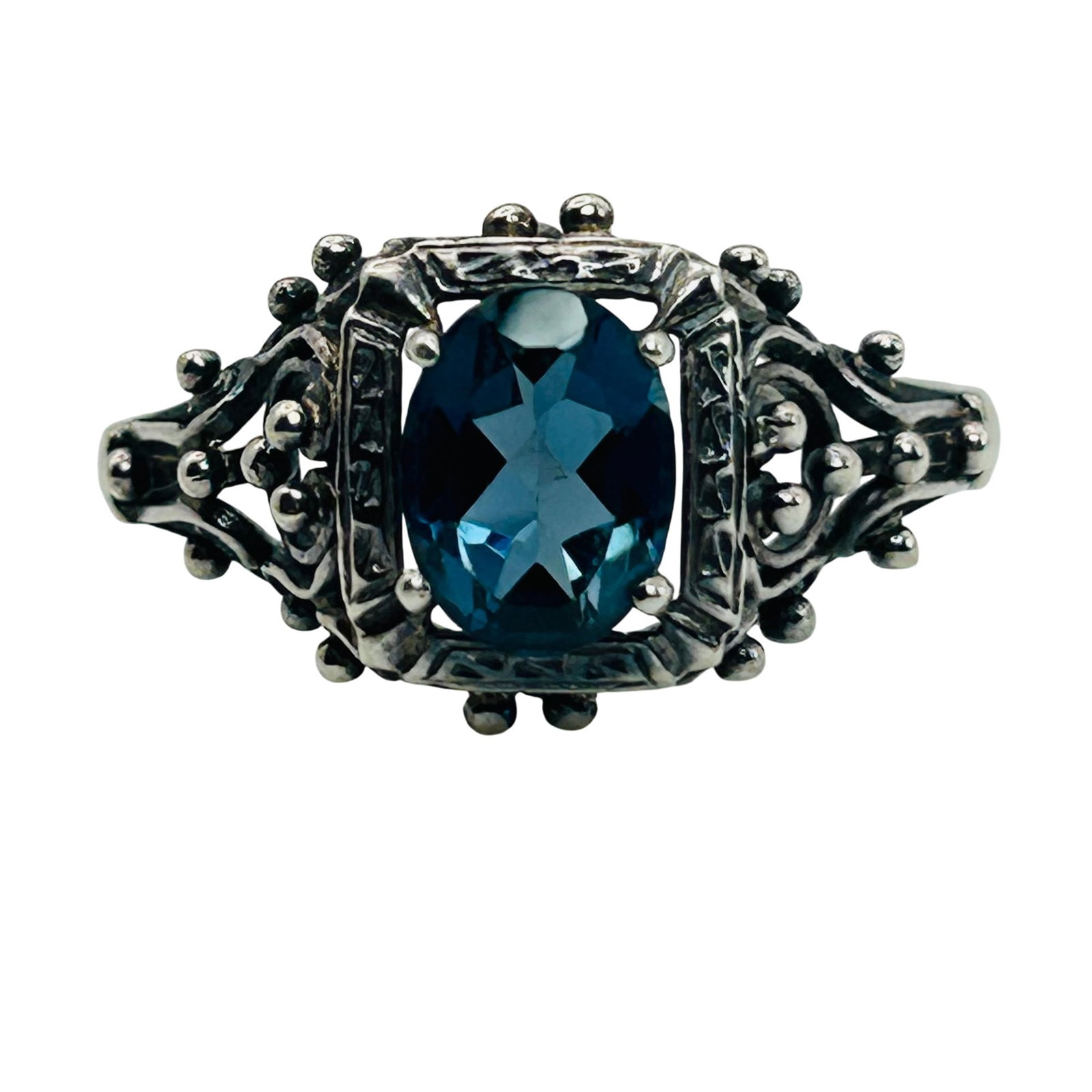 Sterling Topaz Ring Size 10: Sterling Topaz Ring Size 10. 2.8g
