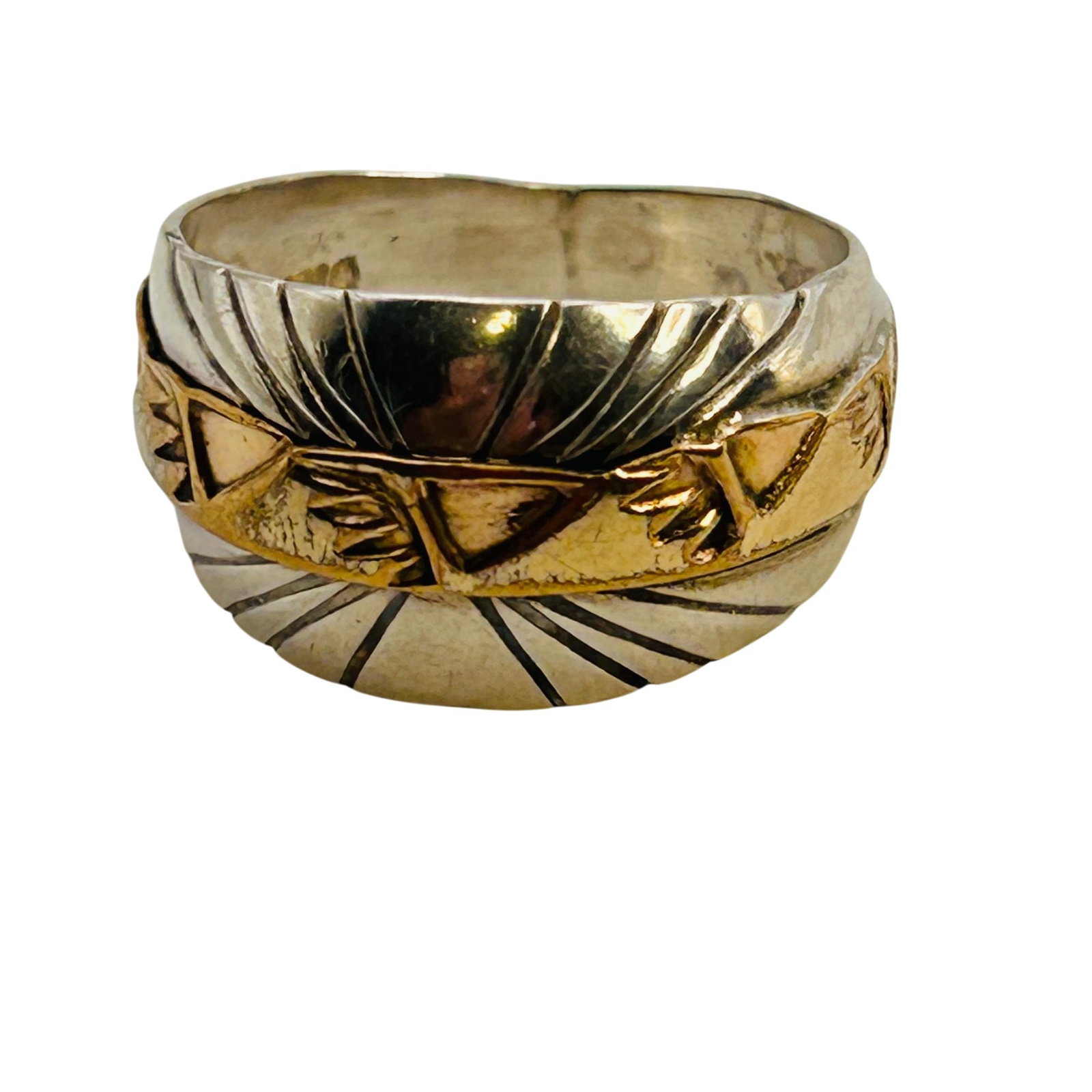 Navajo Sterling Gold Filled Band Sz 6.5: Navajo sterling gold filled band Sz 6.5 3g