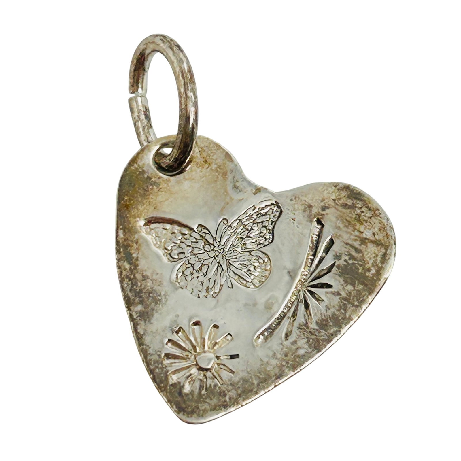 Signed Southwest Sterling Stamped Heart Pendant: Signed Southwest sterling stamped heart pendant 1.2g