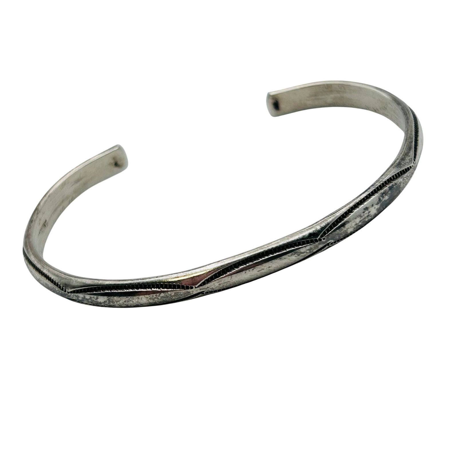 Navajo Sterling Cuff Bracelet (1 of 6)