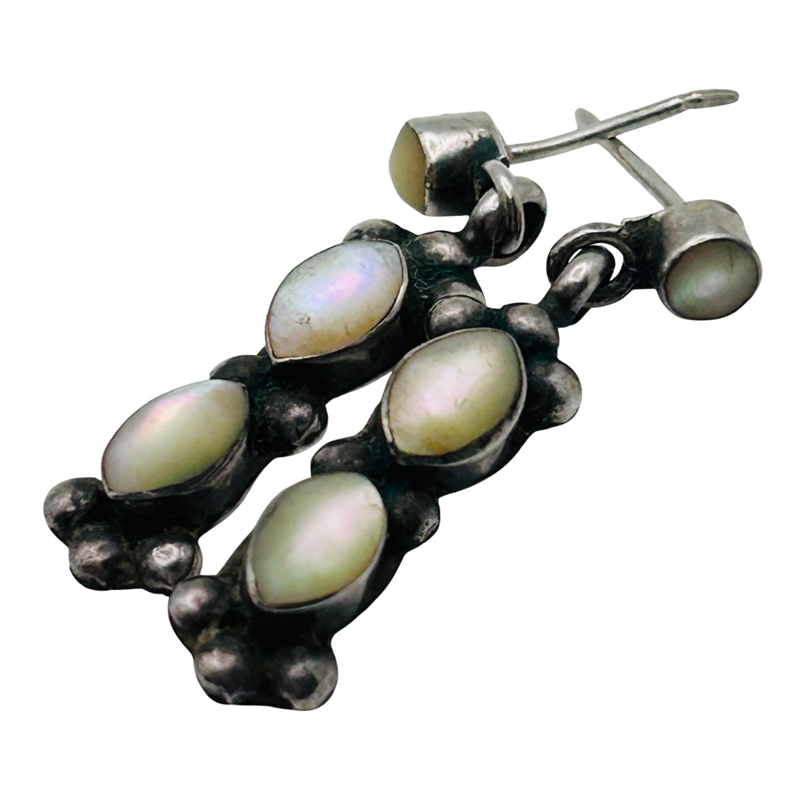Southwest Sterling Mother Of Pearl Earrings: Southwest Sterling Mother Of Pearl Earrings 2.9g