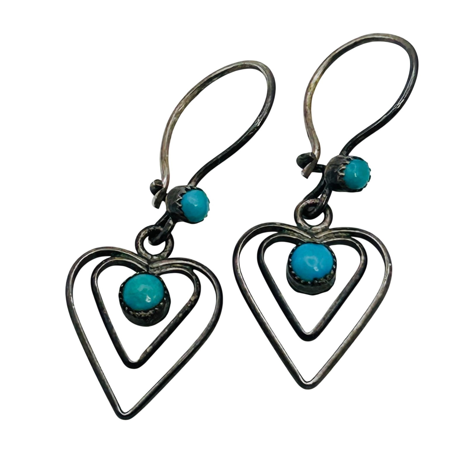 Southwest Sterling Turquoise Heart Earrings: Southwest Sterling Turquoise Heart Earrings 2.2g