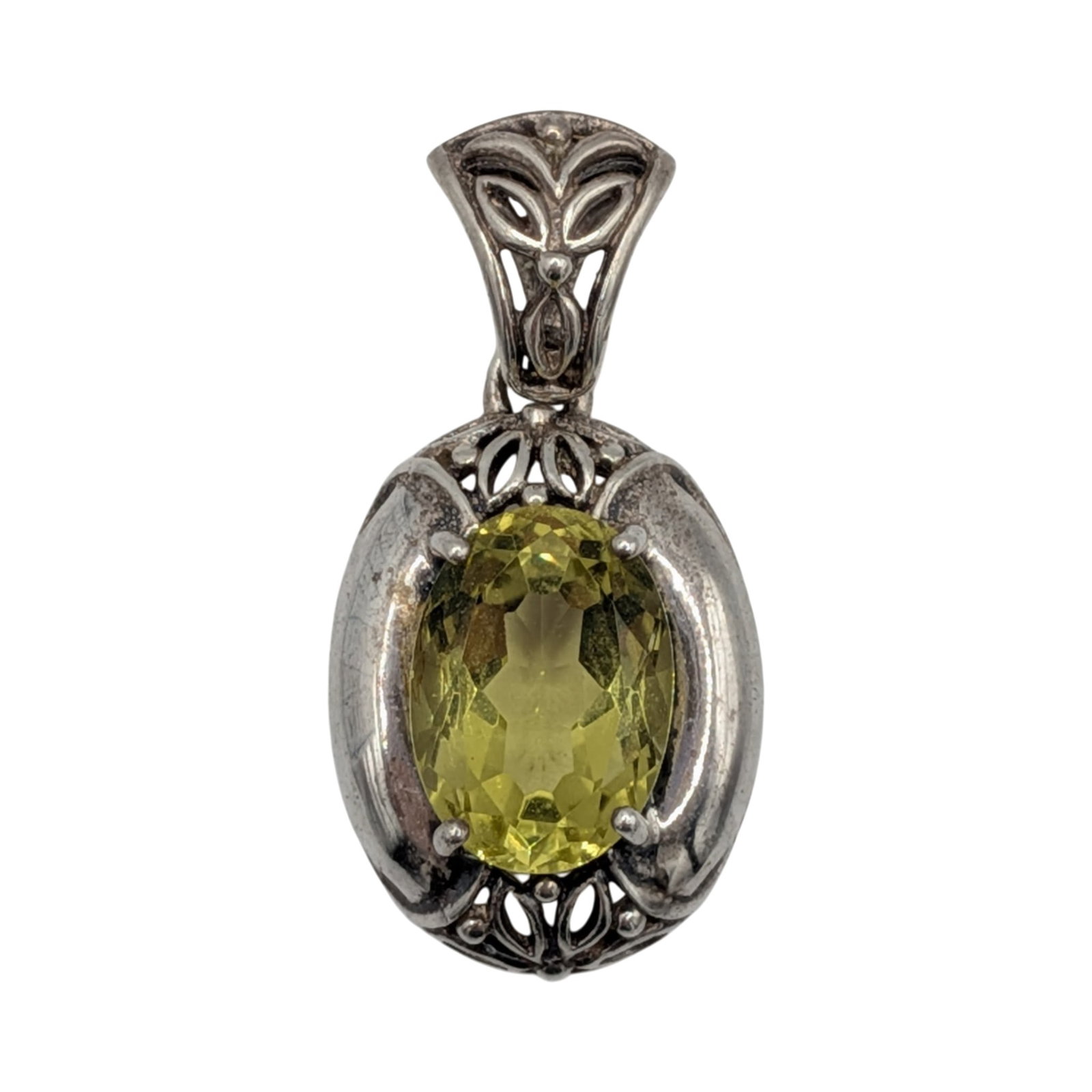 Signed Sterling Silver Lemon Quartz Floral Cut Oval Pendant: Signed Sterling Silver, Lemon Quartz Floral Cut Oval Pendant. Signed 925 CNA Thailand. 5.3g