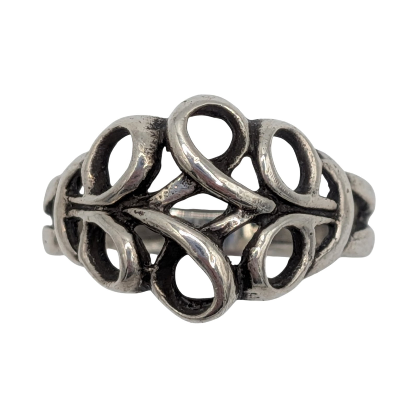 Sterling Silver Open Scrollwork Twist Ring Size 8.5: Sterling Silver Open Scrollwork Twist Ring. Size 8.5. 7.9g