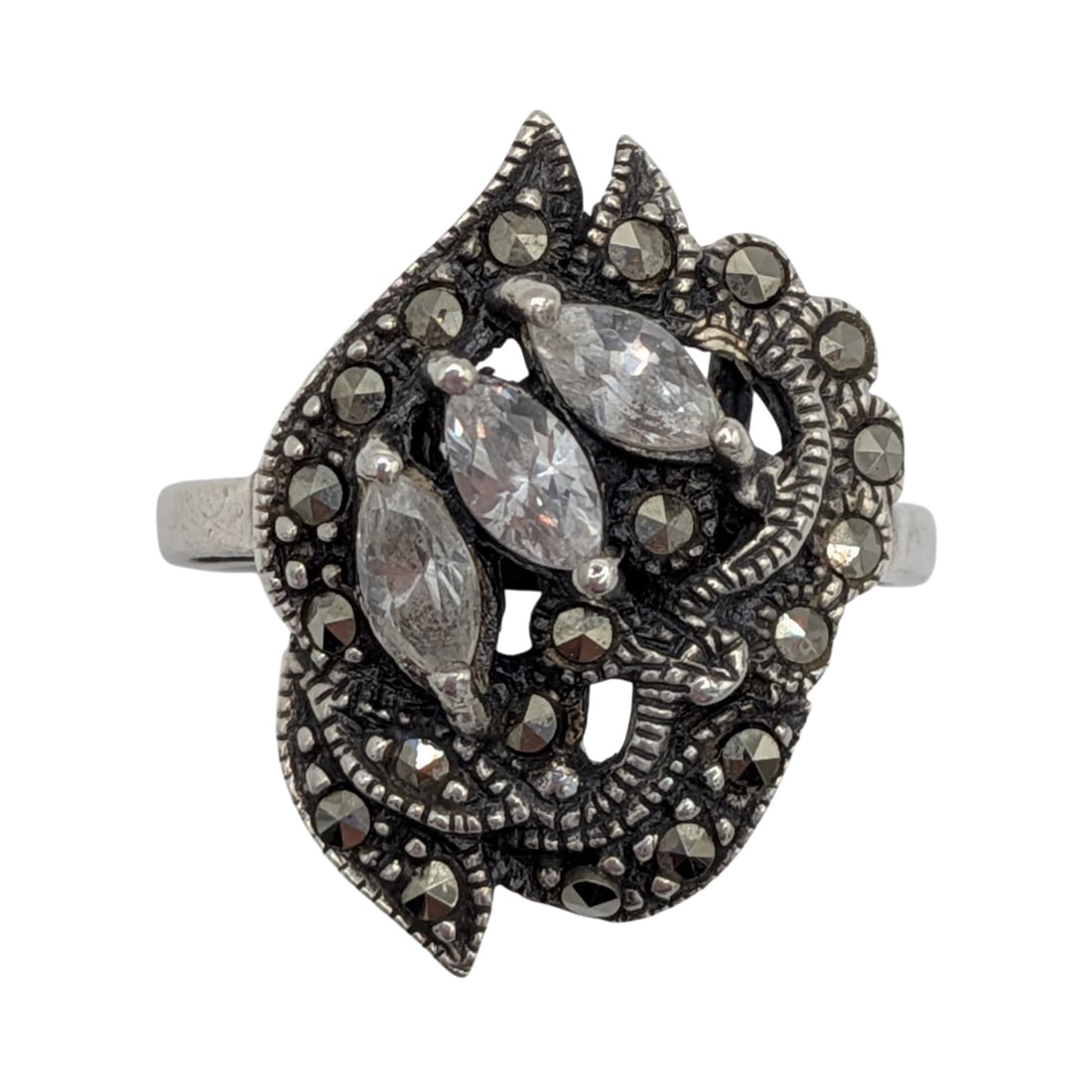 Signed Sterling Silver Rhinestone Marcasite Floral Detail Ring Size 7 (1 of 4)