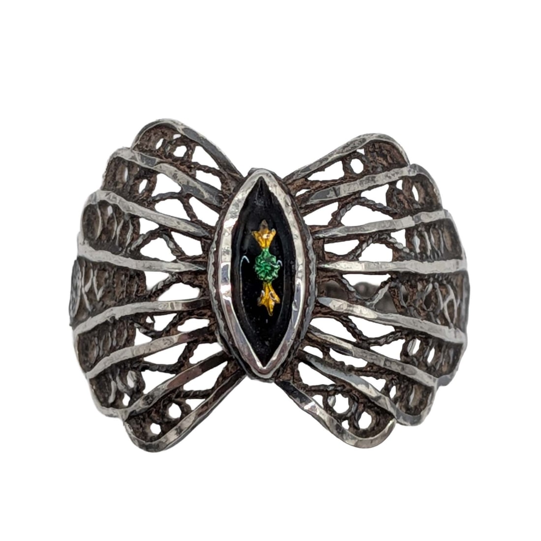 Turkish Sterling Silver Gold Foil Inlay Filigree Ring Size 7.75: Turkish Sterling Silver, Gold Foil Inlay Filigree Detail Ring. Size 7.75. Signed lightning bolt in diamond 925 Turkey. 2.2g