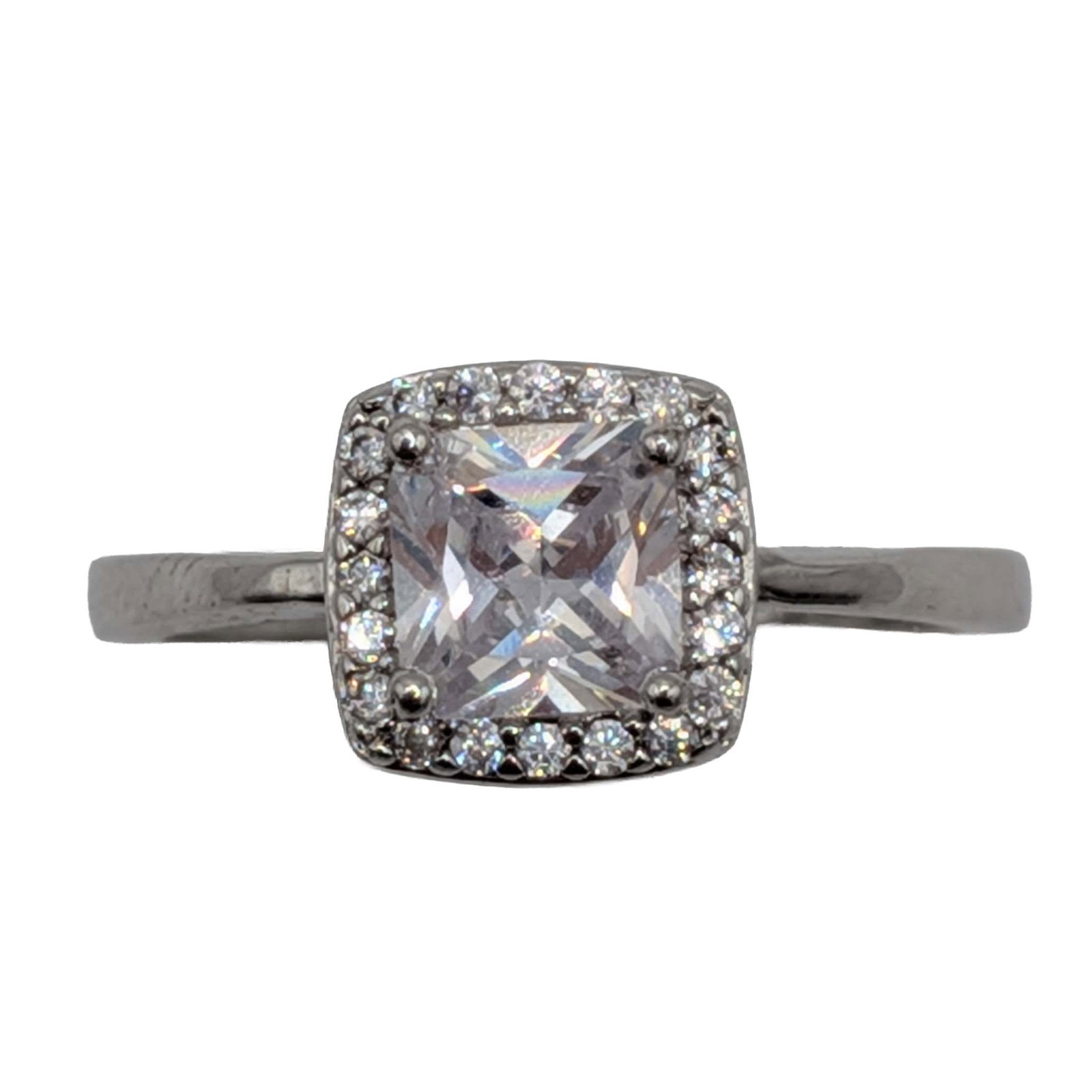 Sterling Silver CZ Princess Cut Halo Ring Size 8.25: Sterling Silver, CZ Princess Cut Halo Ring. Size 8.25. Signed 925 8. 2.4g