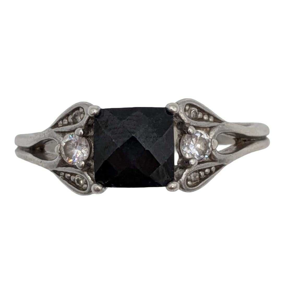 Signed Sterling Silver Sapphire CZ Cushion Cut Ring Size 9: Signed Sterling Silver, Sapphire CZ Cushion Cut Ring. Size 9. Signed 925 9 NVC. 2.8g