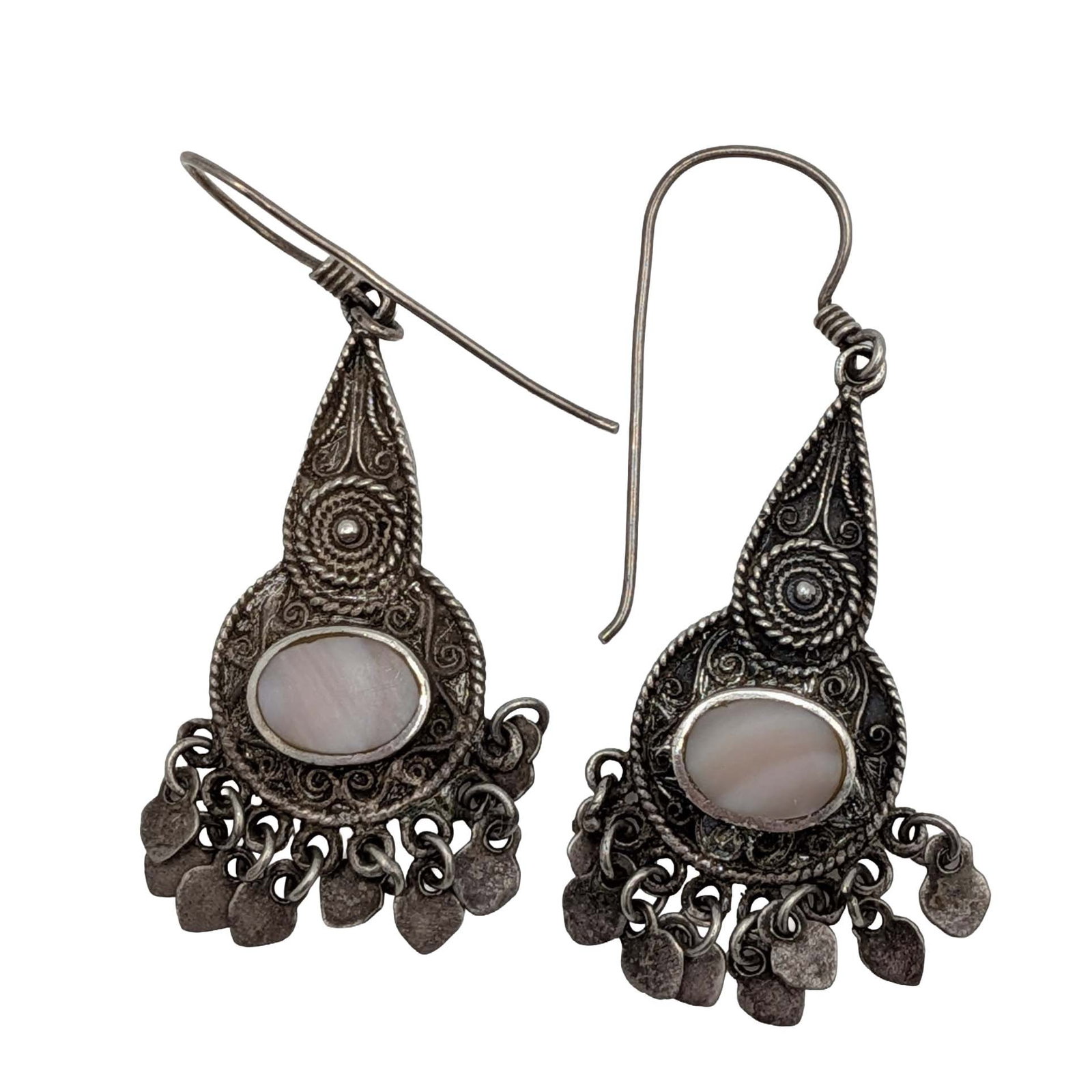 Sterling Silver Mother of Pearl Bali Style Fringe Earrings: Sterling Silver, Pink Mother of Pearl Bali Style Fringe Dangle Earrings. Signed 925. 5.8g