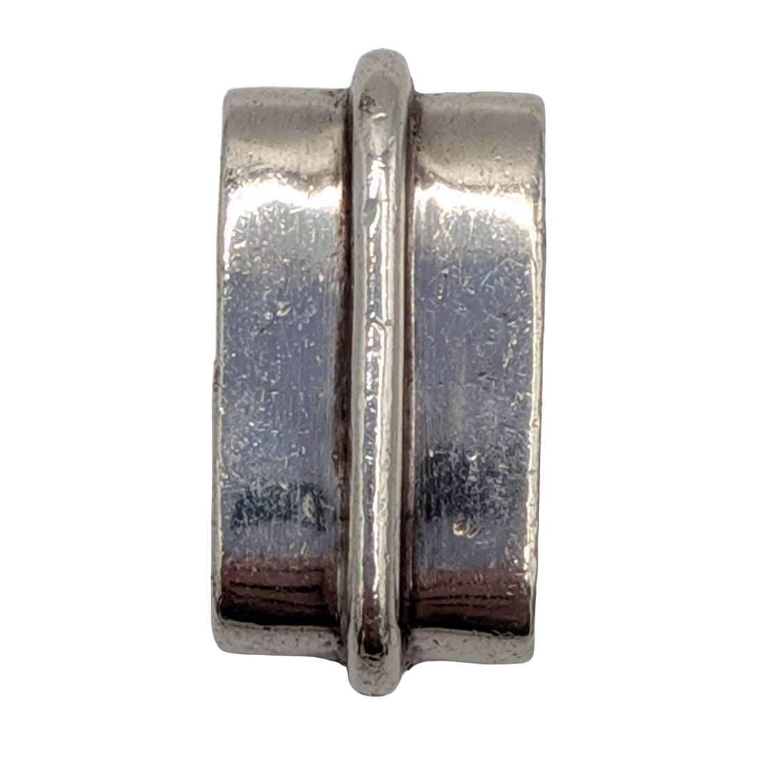 Sterling Silver Modern Vertical Slide Pendant: Sterling Silver Modern Vertical Slide Pendant. Signed 925. 3.6g