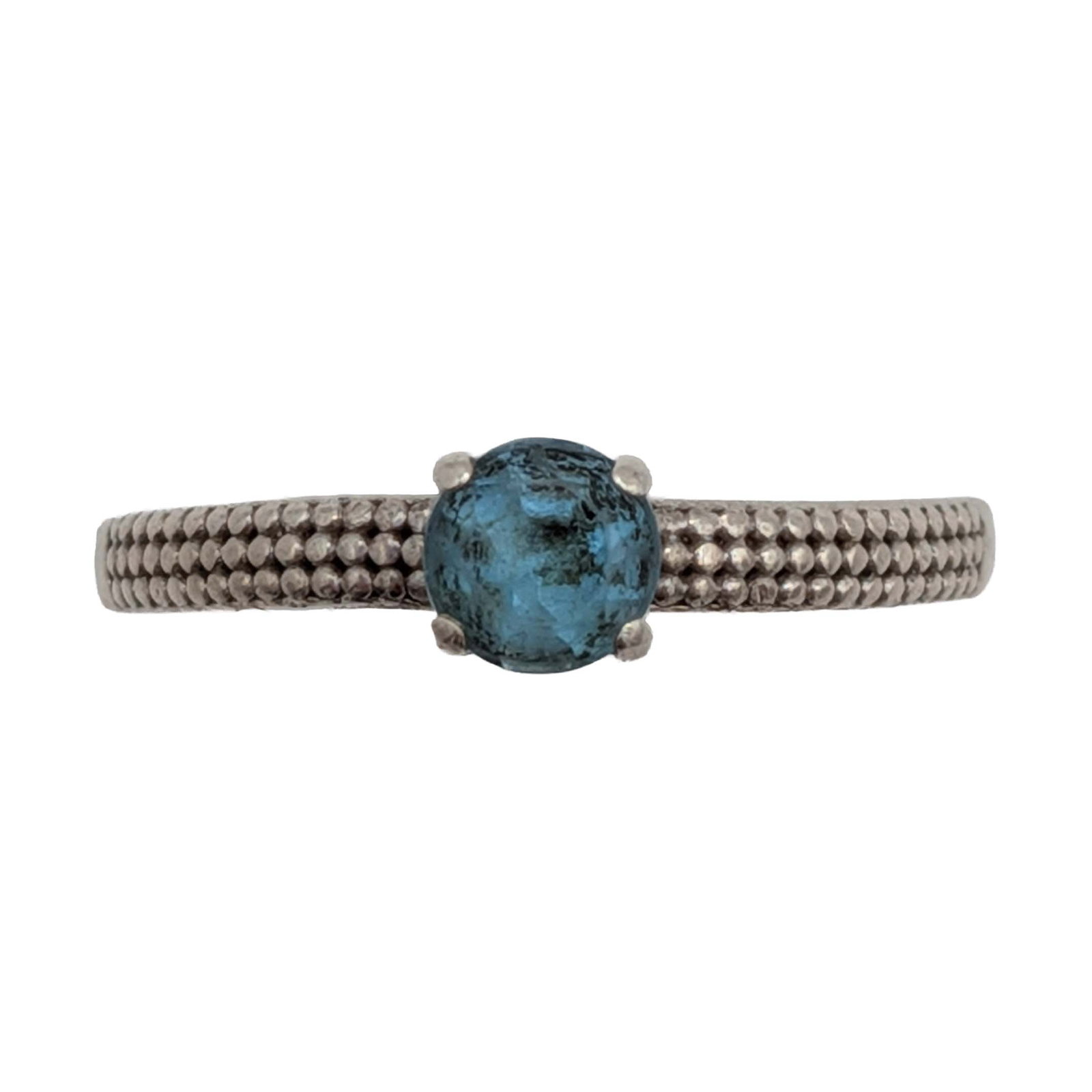 Signed Sterling Silver Blue Topaz Textured Solitaire Ring Size 8: Signed Sterling Silver, Blue Topaz Textured Solitaire Ring. Size 8. Signed heart box 925. 1.7g