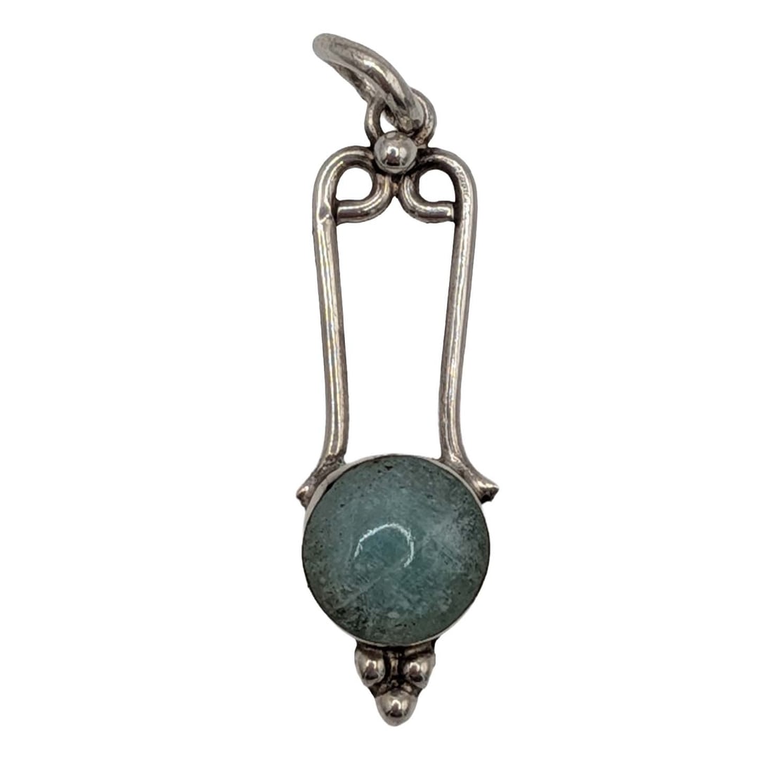 950 Silver Moss Agate Scroll Drop Pendant: 950 Silver, Moss Agate Scroll Drop Pendant. Signed 950. 1.4g
