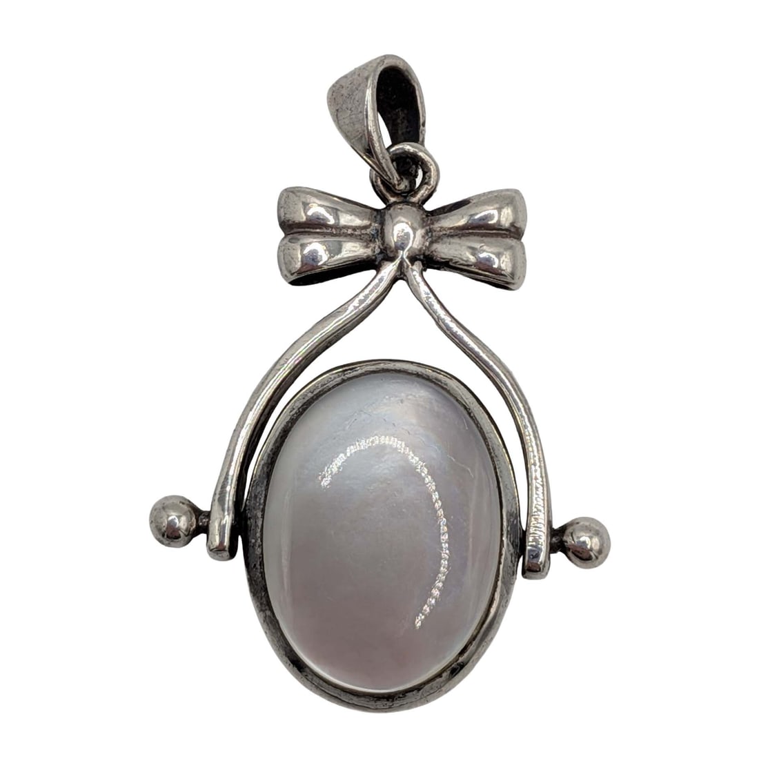 Sterling Silver Onyx Mother Of Pearl Bow Flip Pendant: Sterling Silver, Onyx, Mother Of Pearl Bow Flip Pendant. Signed 925. 5.5g
