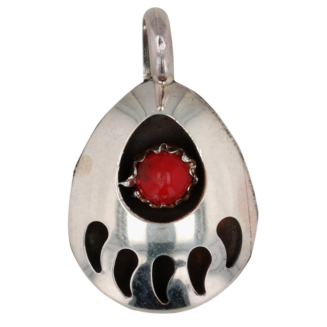 Navajo Sterling Coral Bear Paw Pendant: Navajo Sterling Coral Bear Paw Pendant / 1g