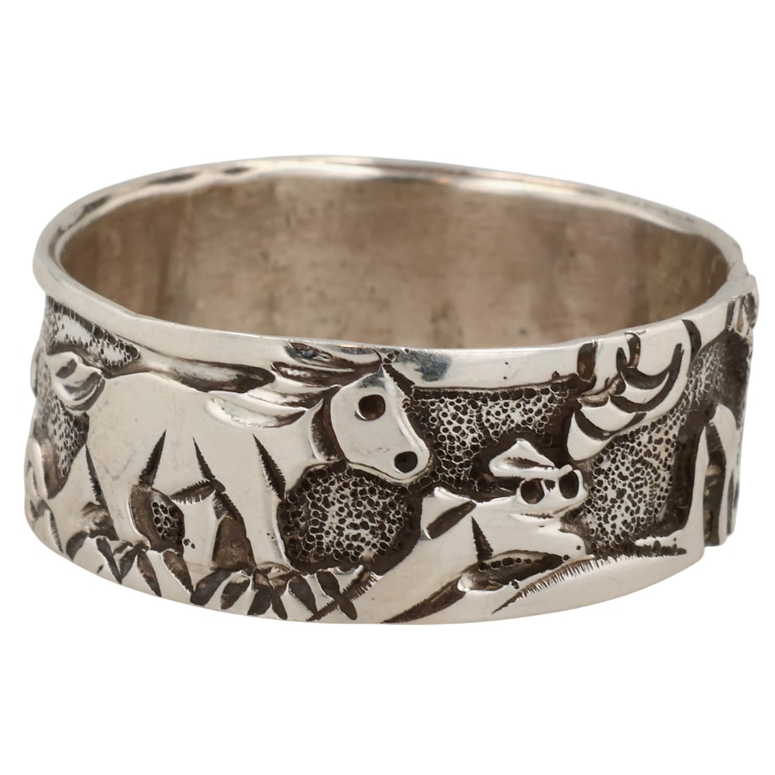 Lloyd Becenti Navajo Sterling Storyteller Ring Sz 13.5: Lloyd Becenti Navajo Sterling Storyteller Ring Sz 13.5 / 6g