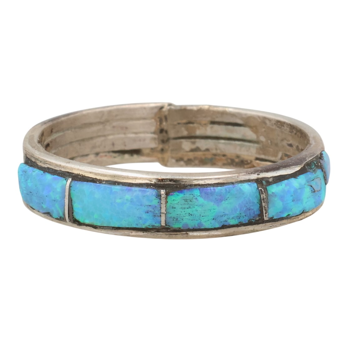 Debbie Livingston Navajo Sterling Opal Ring Sz 6.75: Debbie Livingston Navajo Sterling Opal Ring Sz 6.75 / 2g / As Is. See photos / Signed J. Artist attribution based on accompanying tag. Unable to confirm attribution.