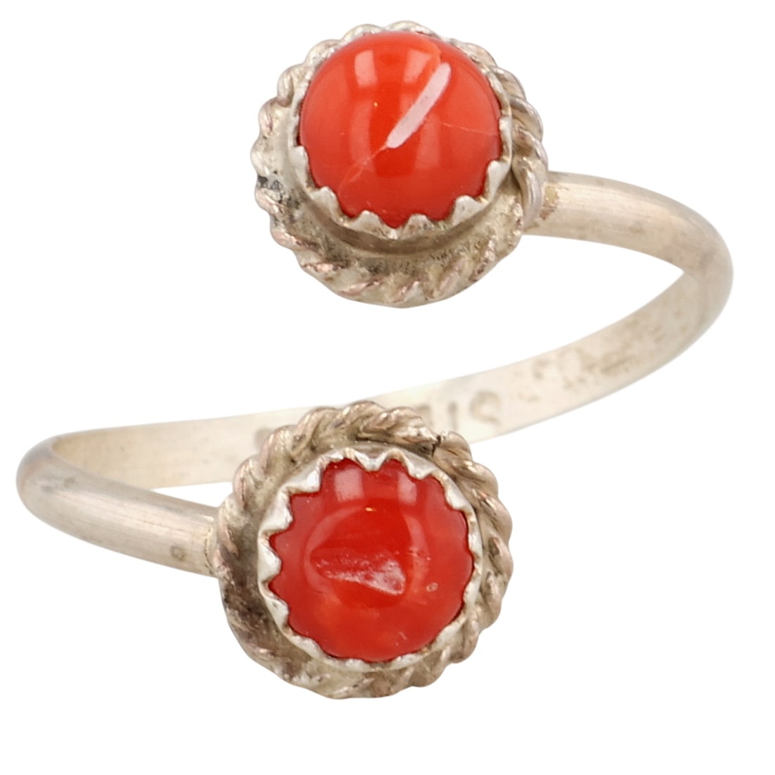 Esther White Navajo Sterling Spiny Oyster Adjustable Ring: Esther White Navajo Sterling Spiny Oyster Adjustable Ring Sz 6.25 / 1.5g / Cracked Stone, see photos, as is / Unsigned. Artist attribution based on accompanying tag.