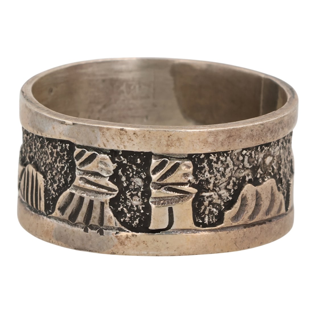 Elaine Becenti Navajo Sterling Storyteller Ring Sz 7.25: Elaine Becenti Navajo Sterling Storyteller Ring Sz 7.25 / 4.5g