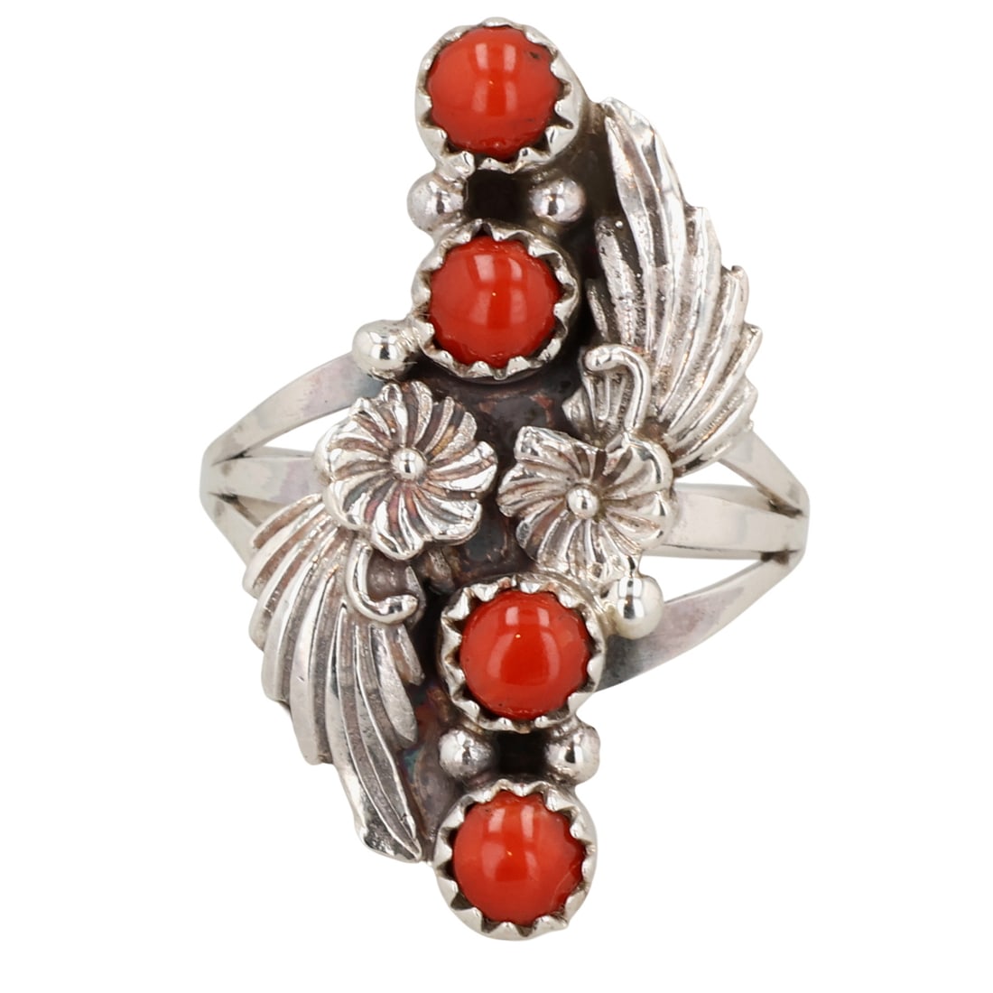 Judy Largo Navajo Sterling Coral Snake Eye Ring Sz 7: Judy Largo Navajo for Running Bear Shop Sterling Coral Snake Eye Ring Sz 7 / 4.5g / Unsigned by artist. Artist attribution based on accompanying tag.