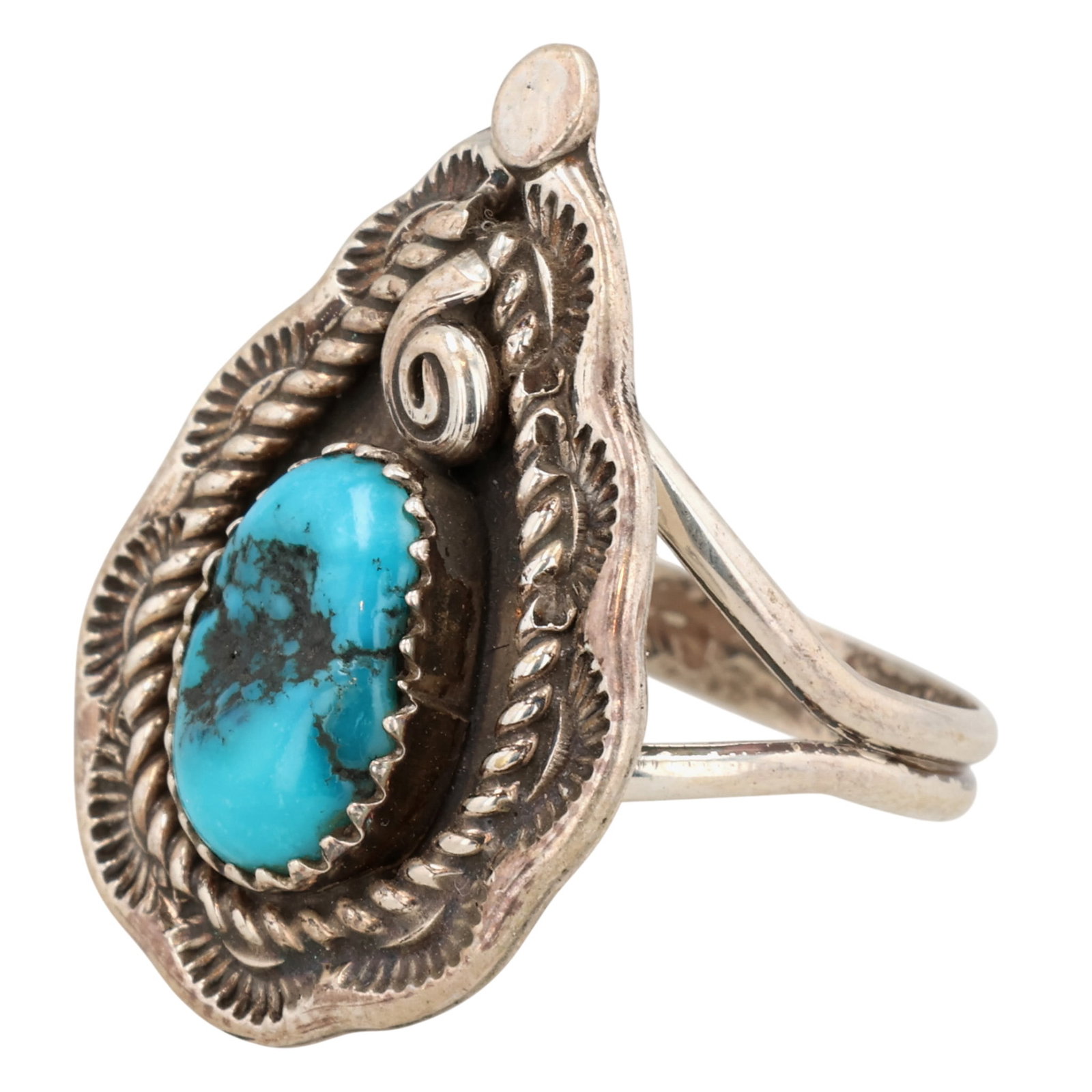 Julia Etsitty Navajo Sterling Kingman Turquoise Ring Sz 9: Julia Etsitty Navajo Sterling Kingman Turquoise Ring Sz 9 / 5g / Signed H. Etsitty. Artist attribution based on accompanying tag.