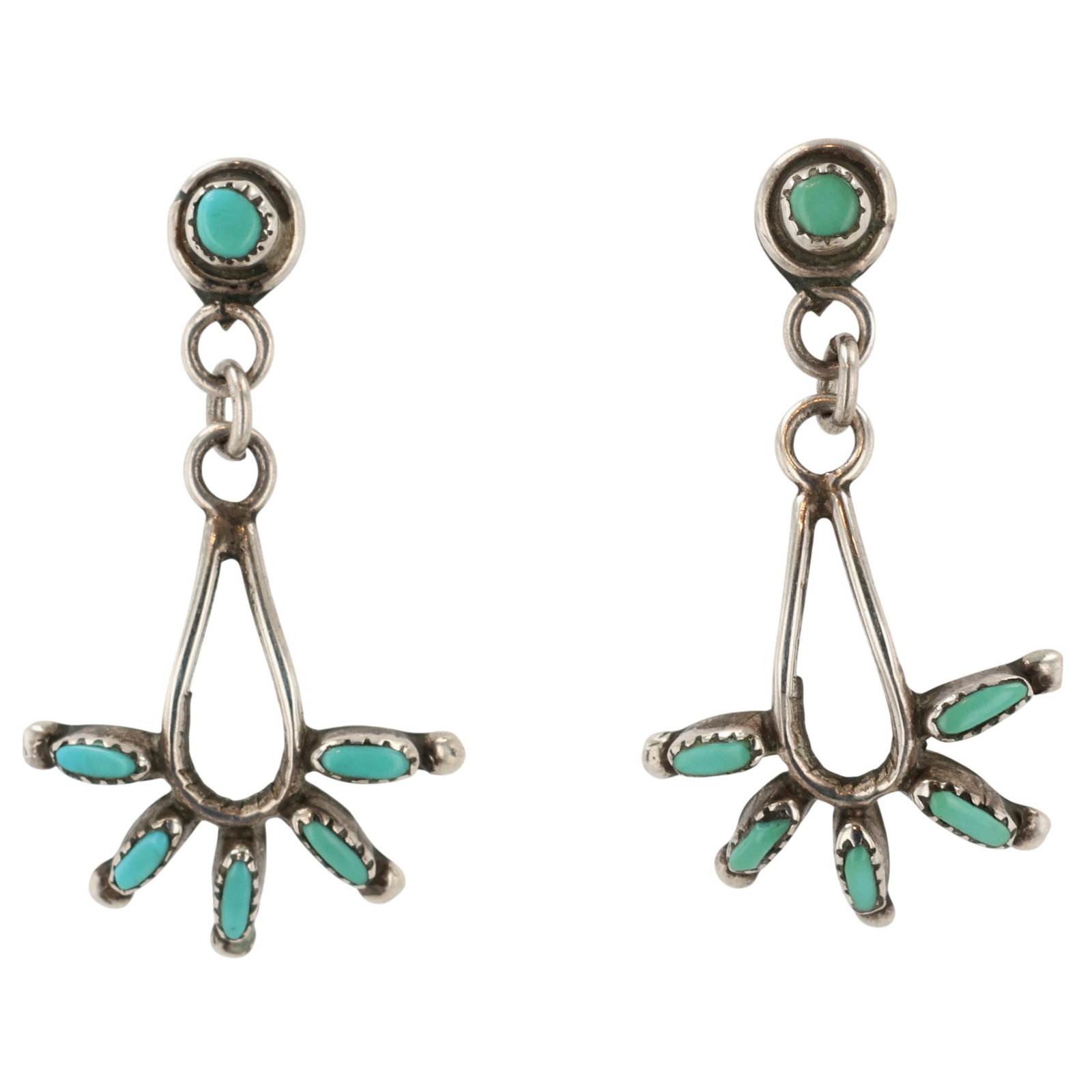 Southwest Sterling Turquoise Dangle Earrings: Southwest Sterling Turquoise Dangle Earrings / 2g