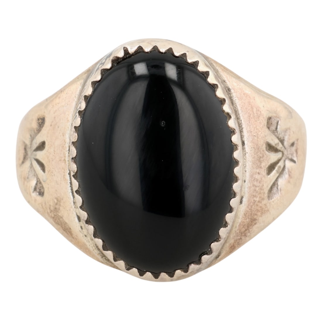 Annie Lincoln Navajo Sterling Onyx Ring Sz 10: Annie Lincoln Navajo Sterling Onyx Ring Sz 10 / 10g / Unsigned. Artist attribution based on accompanying tag.