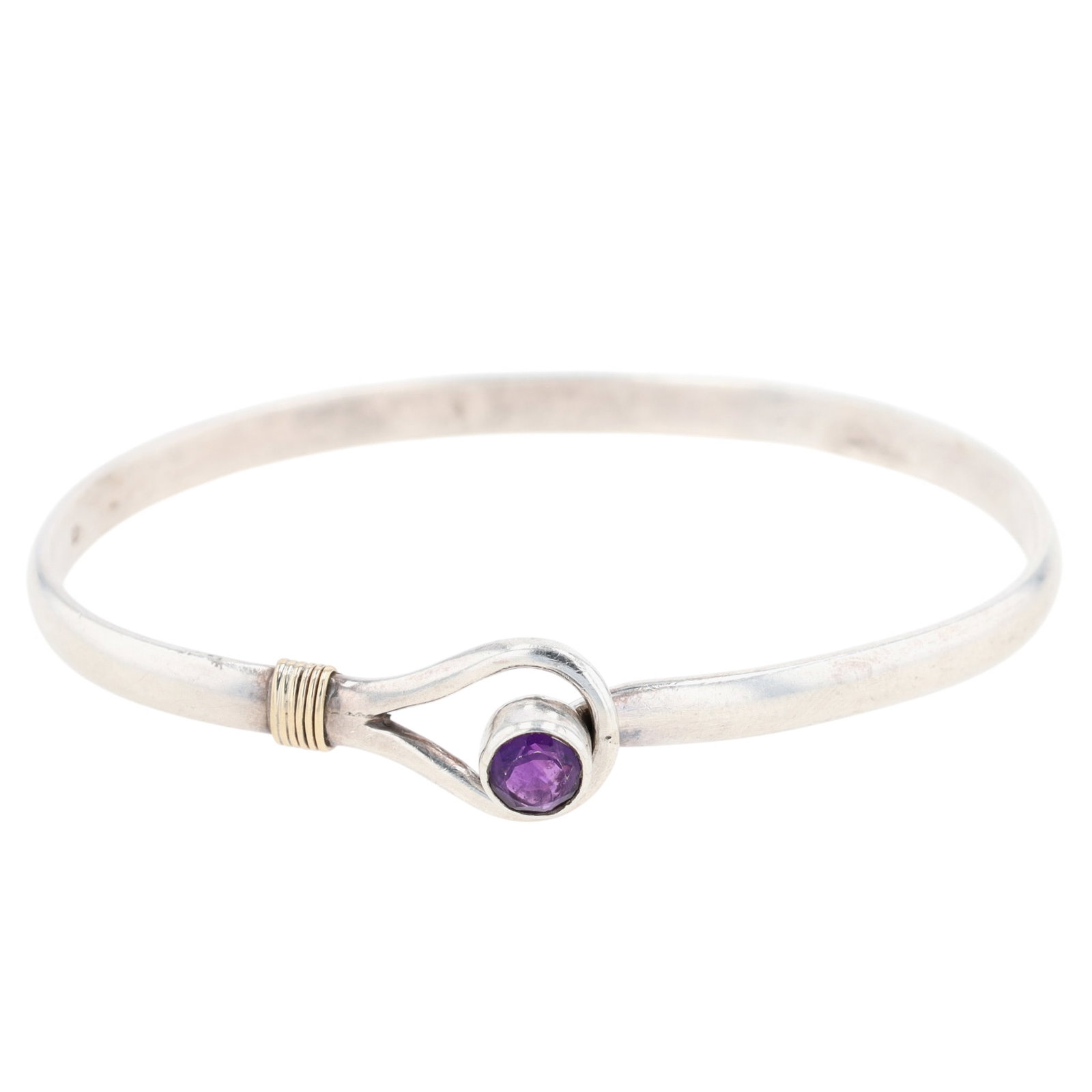 14K Yellow Gold Sterling Silver Amethyst Loop Clasp Bracelet: 14K Yellow Gold, Sterling Silver, Amethyst Loop Clasp Bangle Bracelet. 6.5in Length. Signed 14K 925. 10.7g