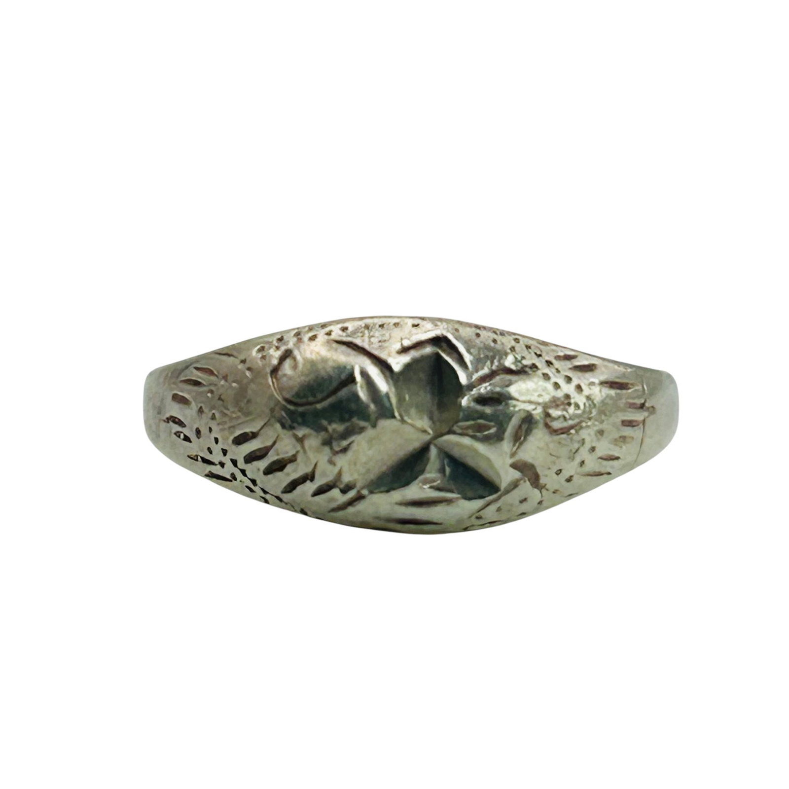 Native Sterling Ring Sz 4: Native Sterling ring 1.5g Sz 4