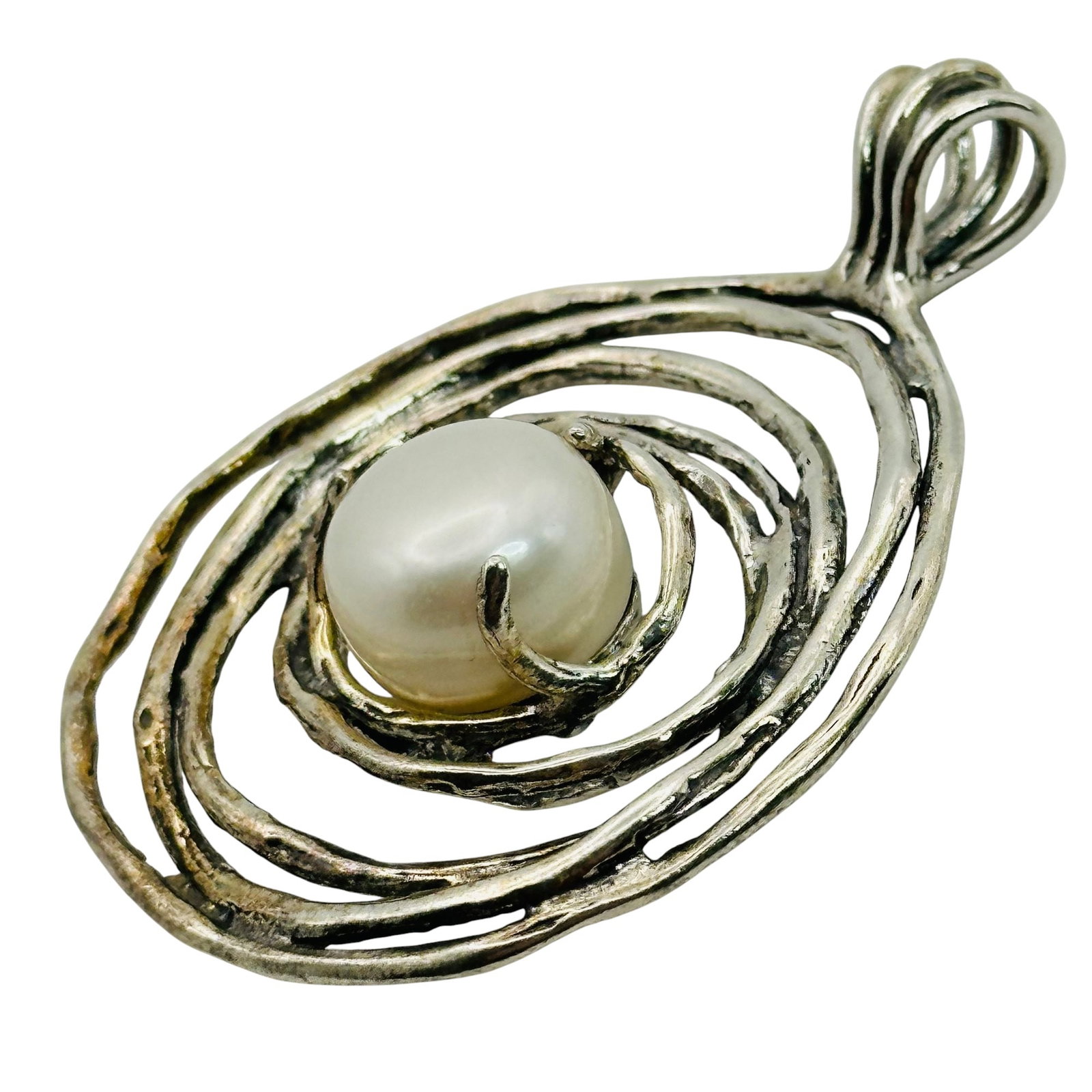 Israel Sterling Pearl Pendant: Israel Sterling pearl pendant 9.3g