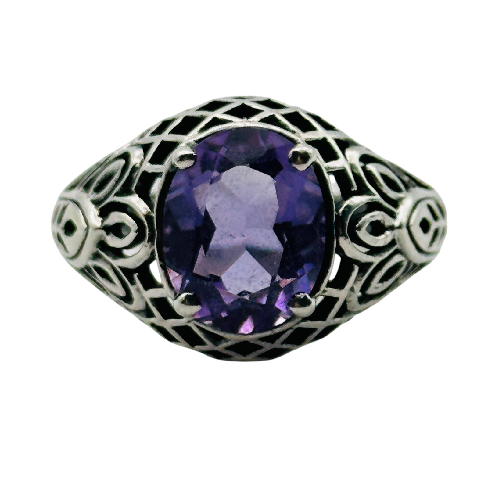 Signed Sterling Amethyst Ring Sz 7: Signed PD Sterling amethyst ring 3.6g Sz 7