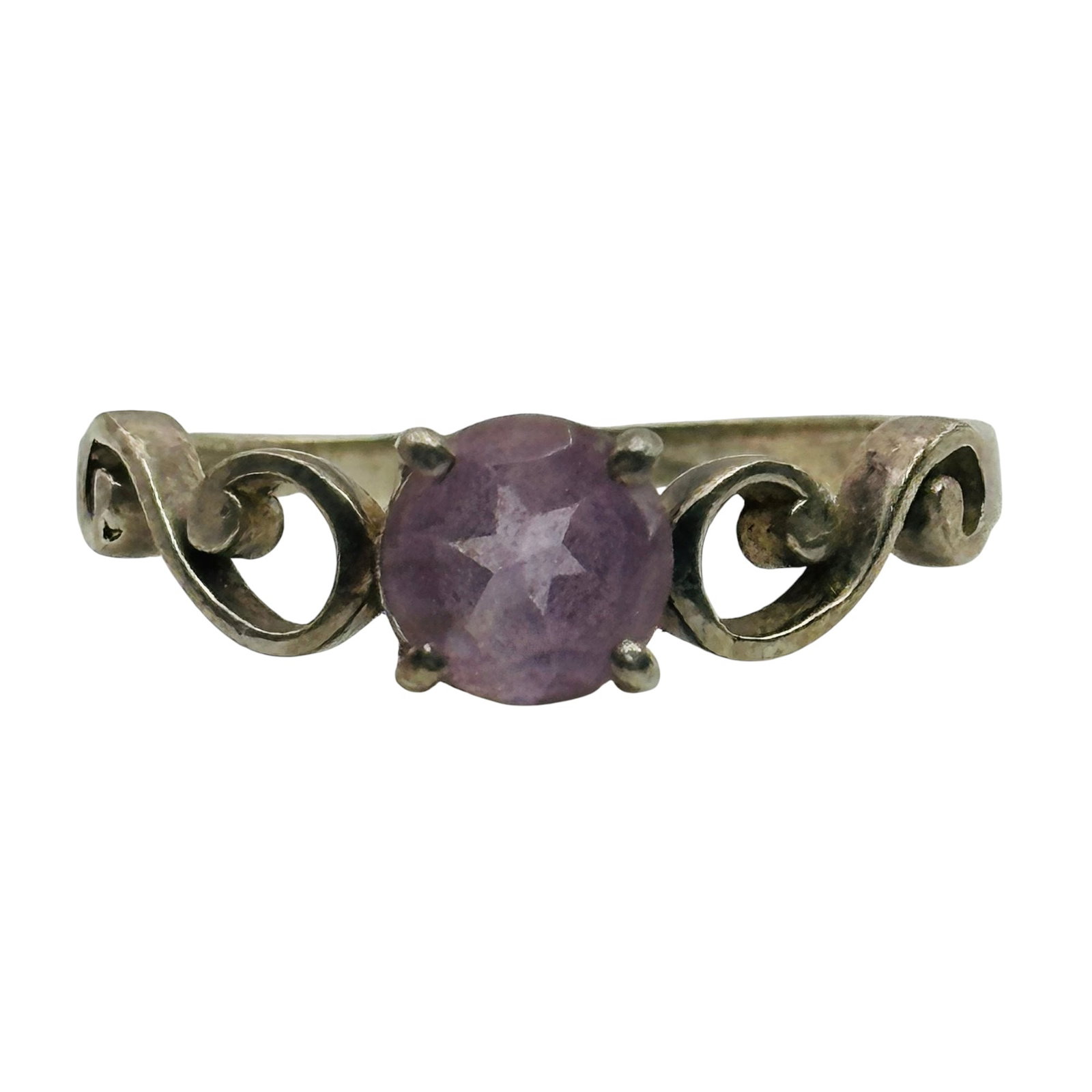 Sterling Amethyst Ring Sz 5.5: Sterling amethyst ring 2.2g Sz 5.5