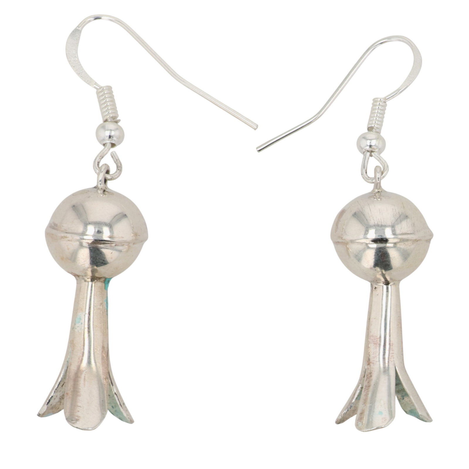 Monica Smith Navajo Sterling Squash Blossom Earrings: Monica Smith Navajo Sterling Squash Blossom Earrings / 3.5g / Unsigned. Artist attribution based on accompanying tag.