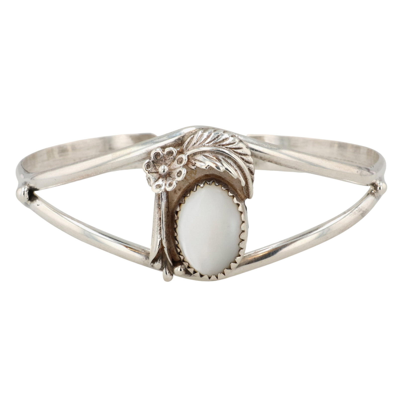 Navajo Sterling Mother of Pearl Cuff Bracelet (1 of 6)